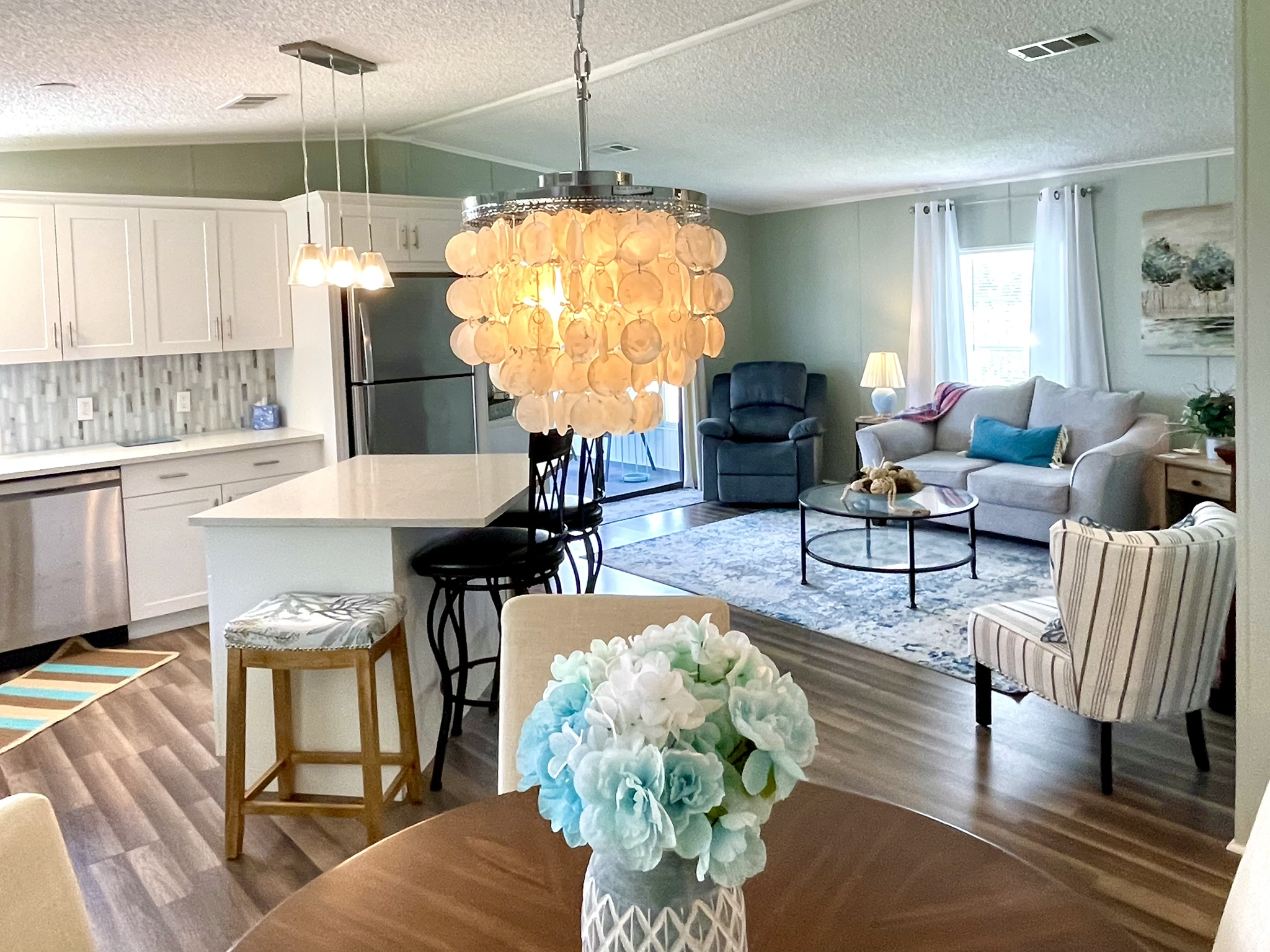 8212 Lemonwood Drive North, Ellenton, Florida 34222, 2 Bedrooms Bedrooms, ,2 BathroomsBathrooms,55-Plus Mobile Home,For Sale,Lemonwood Drive North,4951