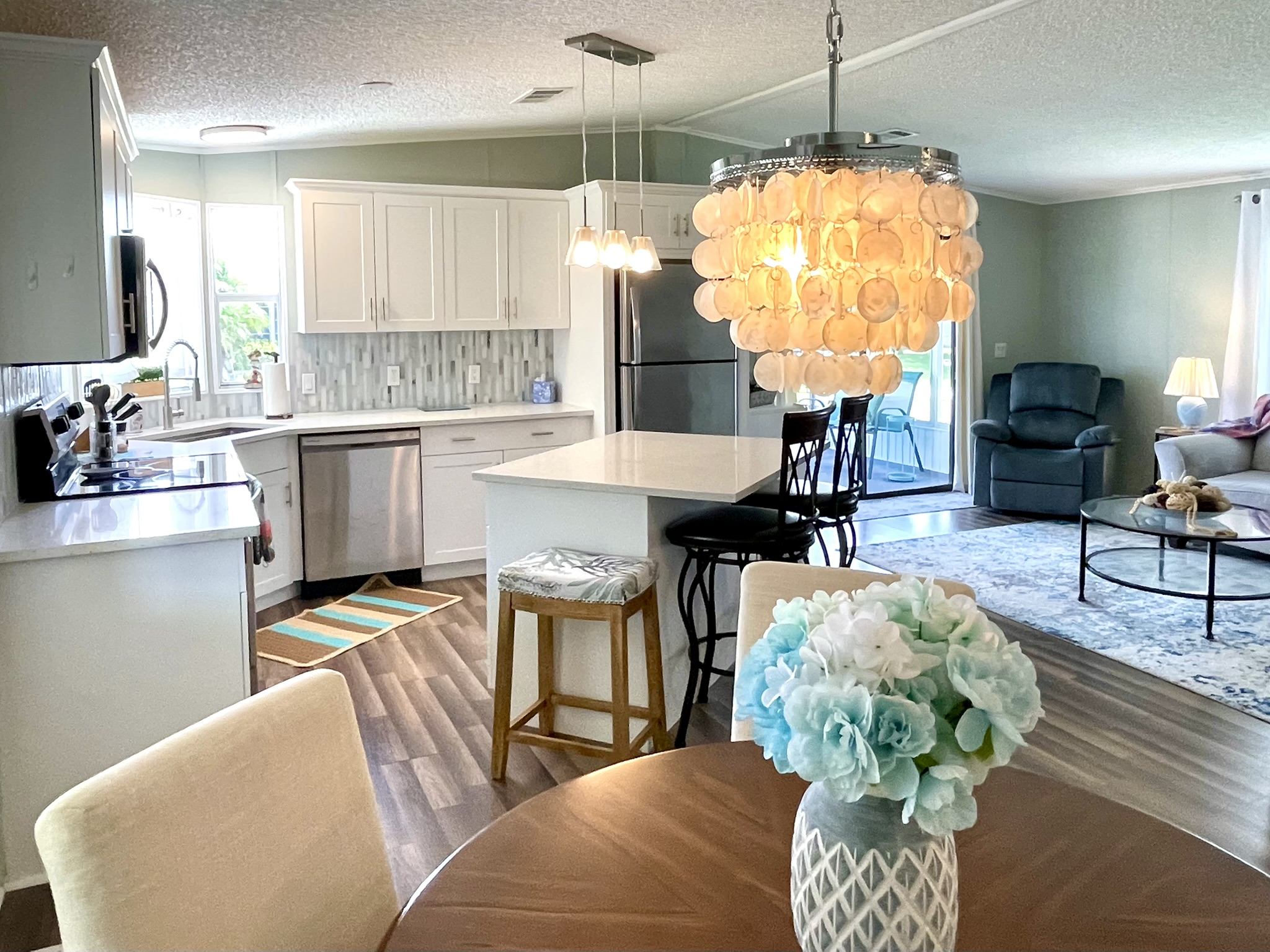 8212 Lemonwood Drive North, Ellenton, Florida 34222, 2 Bedrooms Bedrooms, ,2 BathroomsBathrooms,55-Plus Mobile Home,For Sale,Lemonwood Drive North,4951