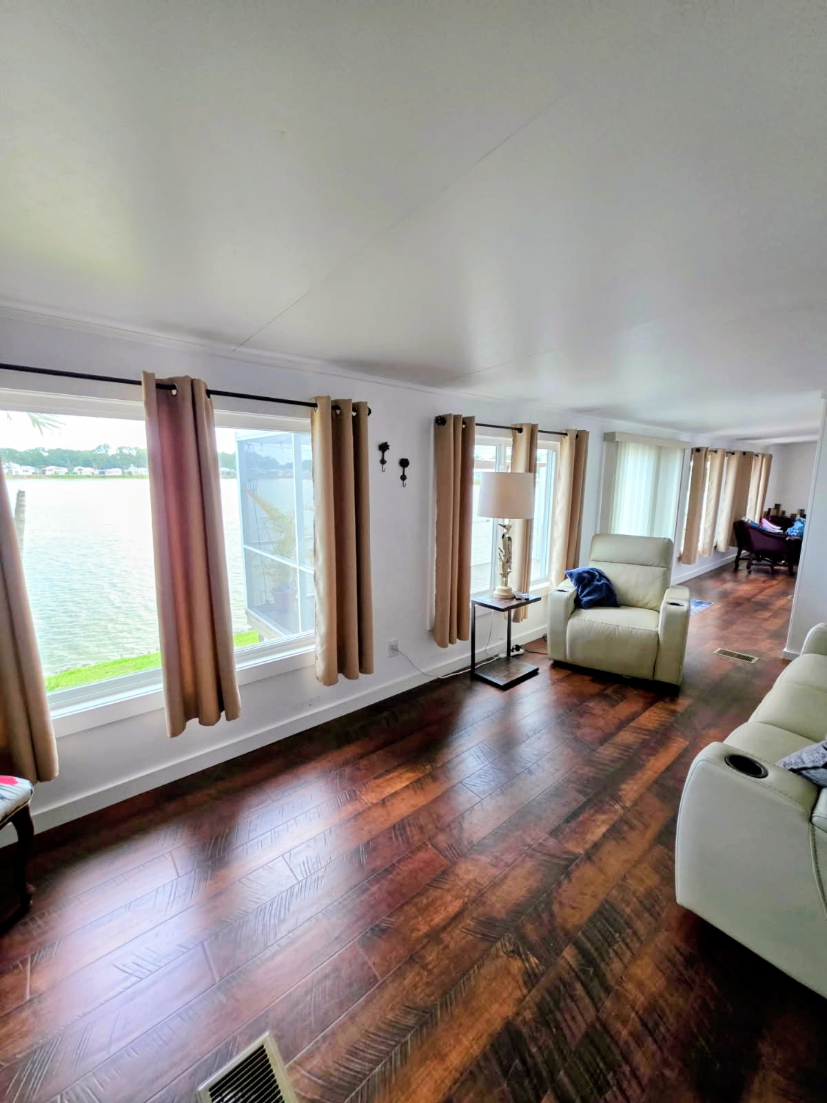 6633 53rd Ave E, Lot C13, Bradenton, Florida 34203, 1 Bedroom Bedrooms, ,1 BathroomBathrooms,55-Plus Mobile Home,For Sale,53rd Ave E, Lot C13,4957