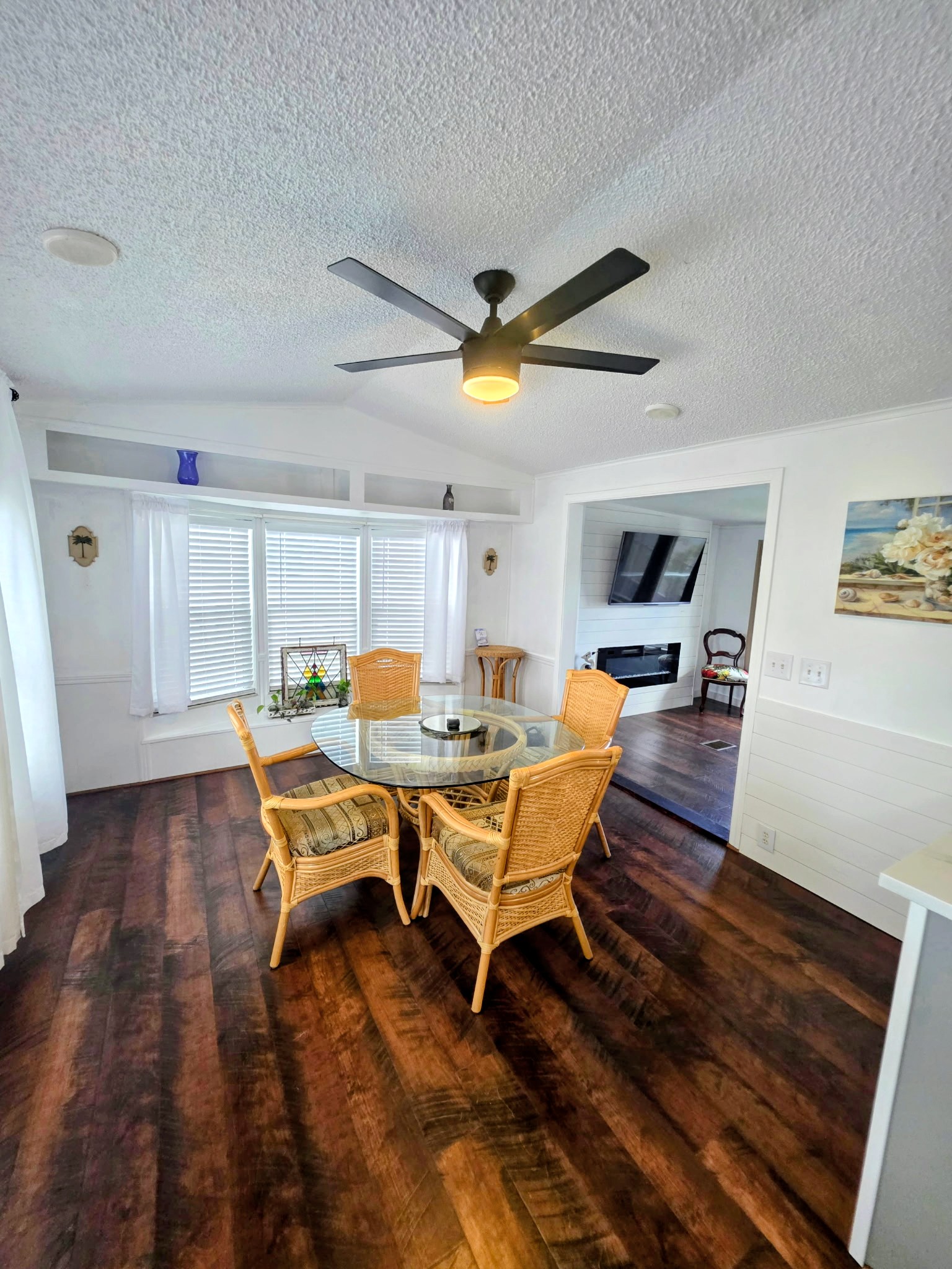 6633 53rd Ave E, Lot C13, Bradenton, Florida 34203, 1 Bedroom Bedrooms, ,1 BathroomBathrooms,55-Plus Mobile Home,For Sale,53rd Ave E, Lot C13,4957