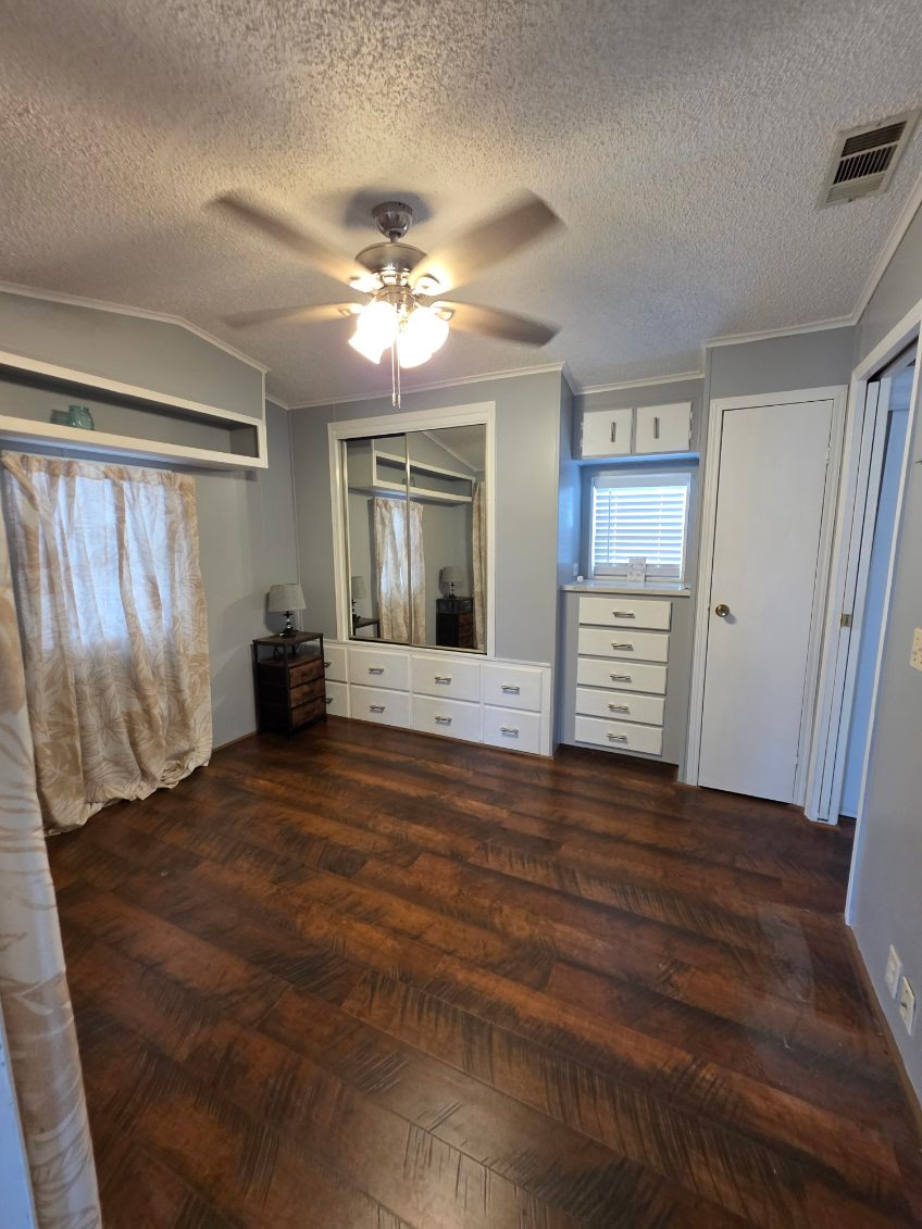 6633 53rd Ave E, Lot C13, Bradenton, Florida 34203, 1 Bedroom Bedrooms, ,1 BathroomBathrooms,55-Plus Mobile Home,For Sale,53rd Ave E, Lot C13,4957