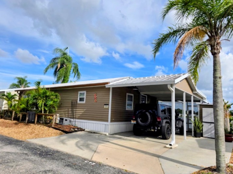 6633 53rd Ave E, Lot C13, Bradenton, Florida 34203, 1 Bedroom Bedrooms, ,1 BathroomBathrooms,55-Plus Mobile Home,For Sale,53rd Ave E, Lot C13,4957