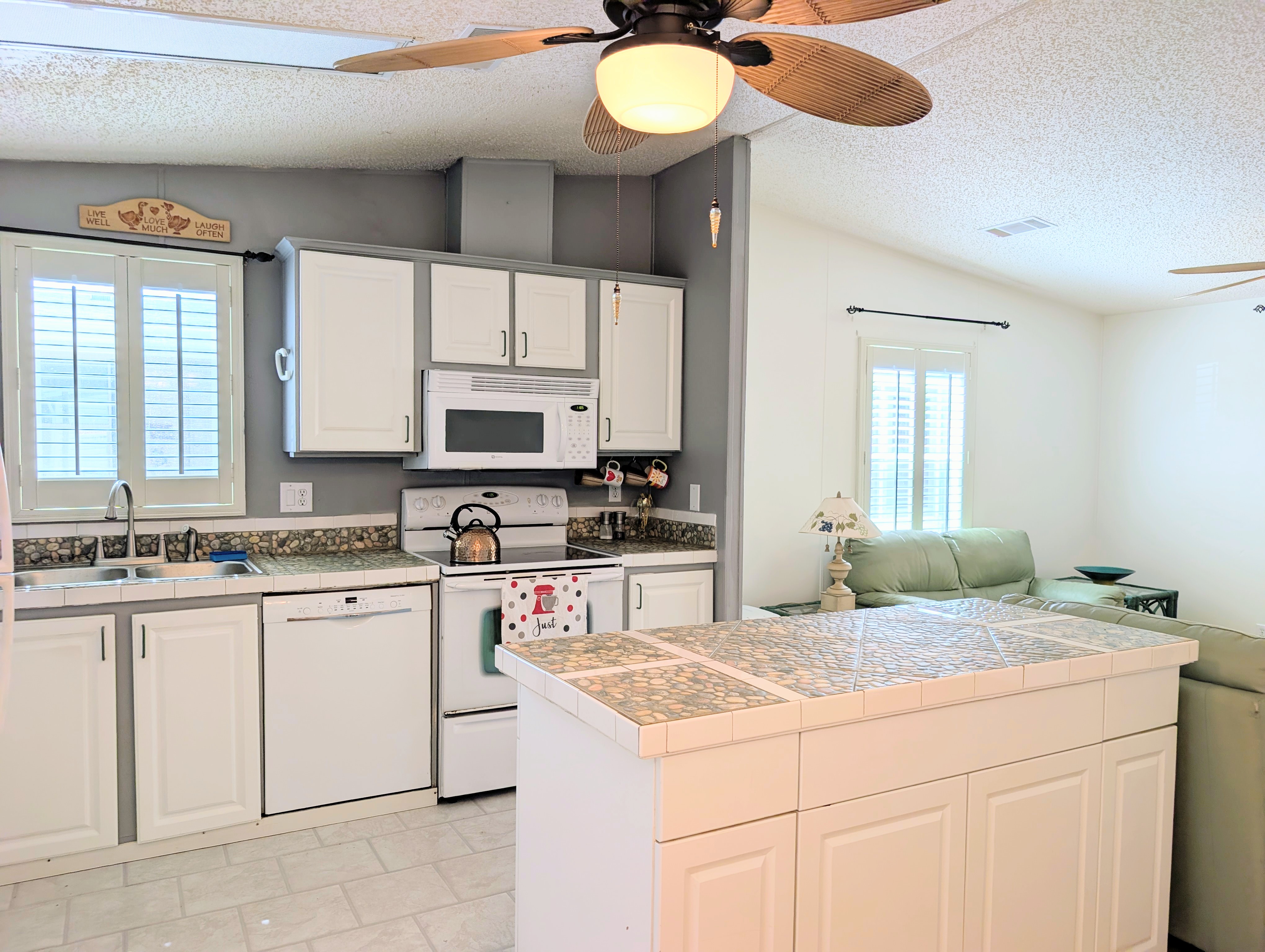 9905 Cape Haze Circle, Parrish, Florida 34209, 2 Bedrooms Bedrooms, ,2 BathroomsBathrooms,55-Plus Mobile Home,For Sale,Cape Haze Circle,4961