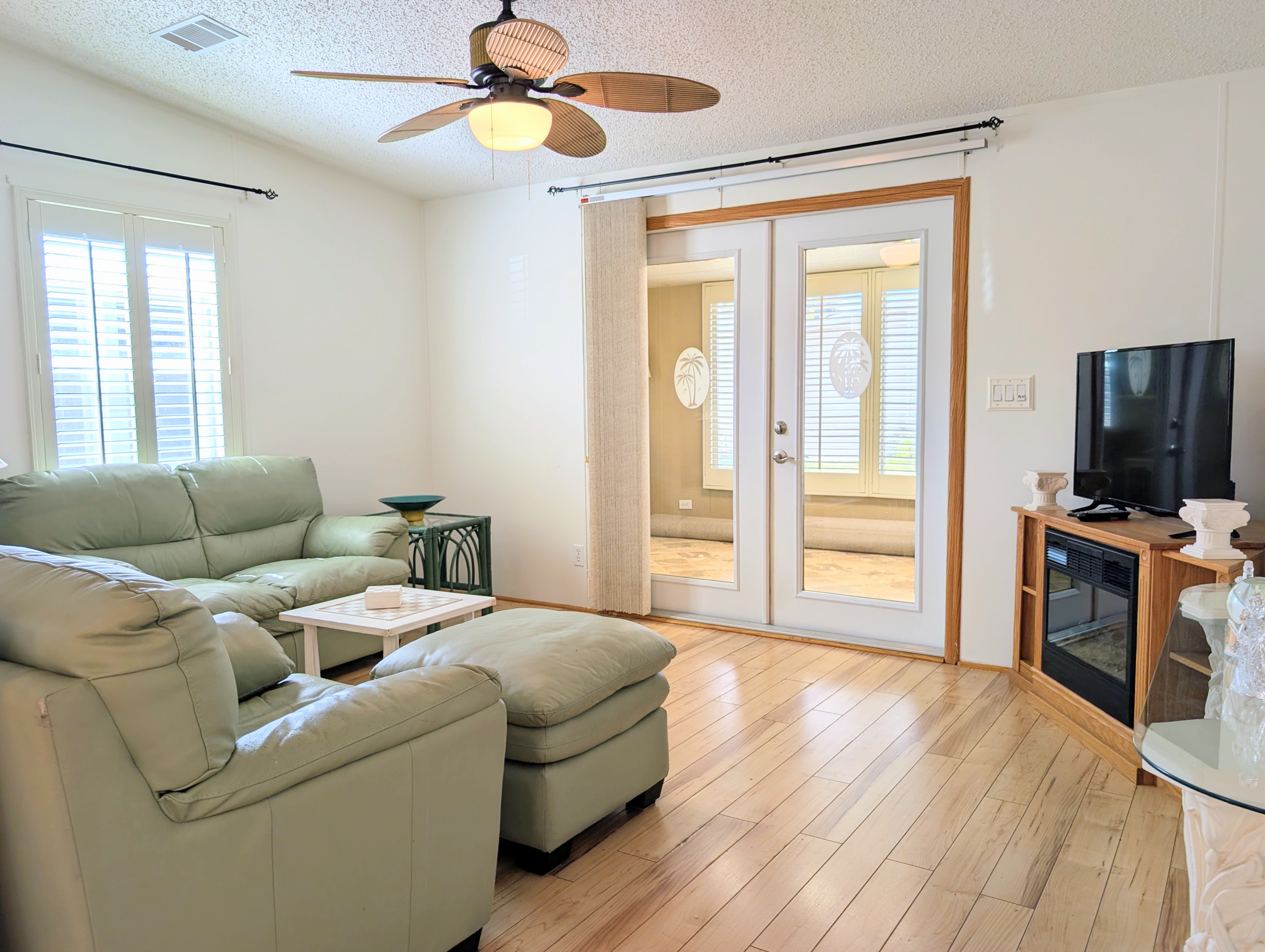 9905 Cape Haze Circle, Parrish, Florida 34209, 2 Bedrooms Bedrooms, ,2 BathroomsBathrooms,55-Plus Mobile Home,For Sale,Cape Haze Circle,4961