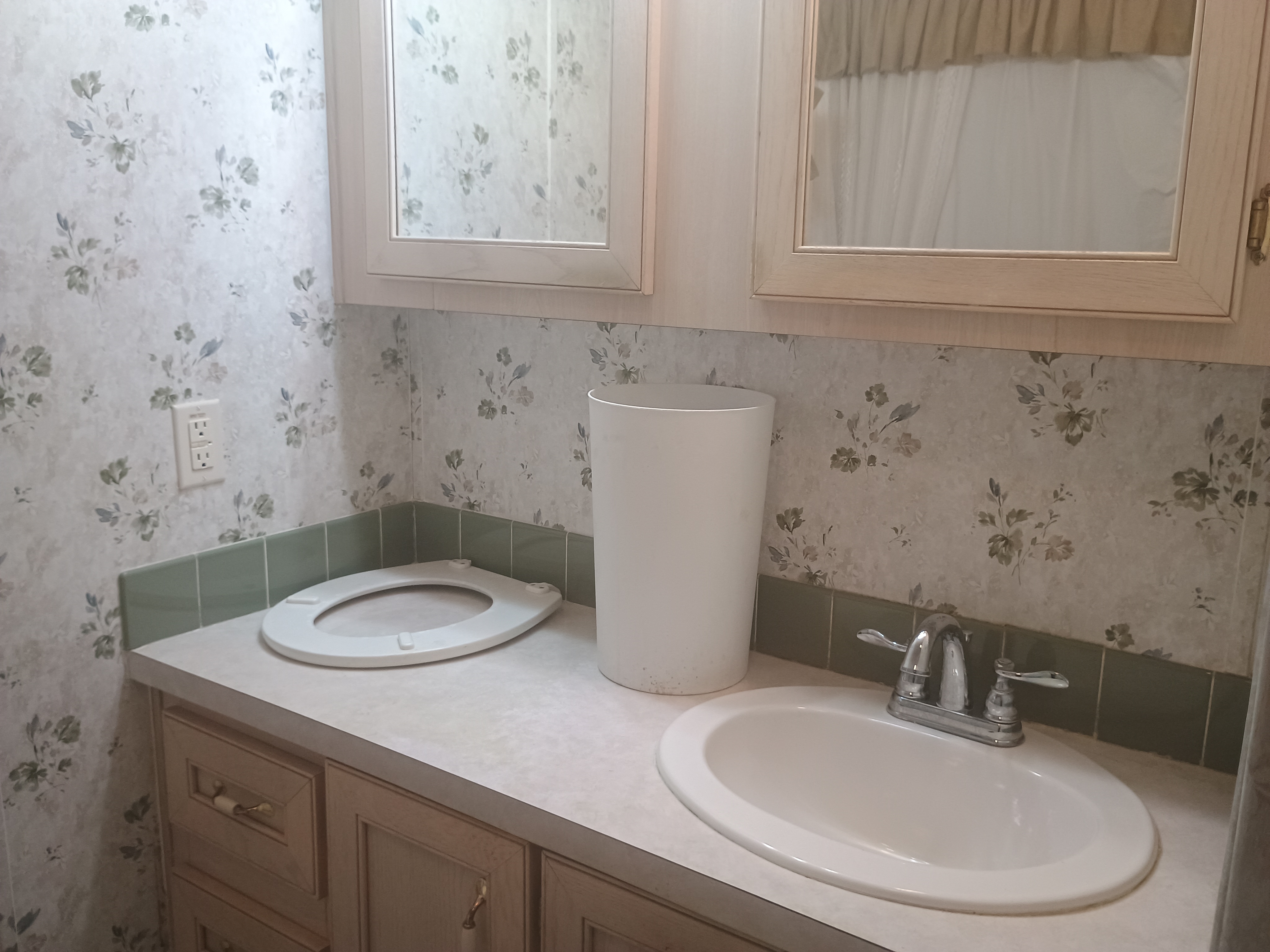 4225 S A1A, Lot K109, St Augustine, Florida 32080, 1 Bedroom Bedrooms, ,1 BathroomBathrooms,All - Age Mobile Home,For Sale,S A1A, Lot K109,4964