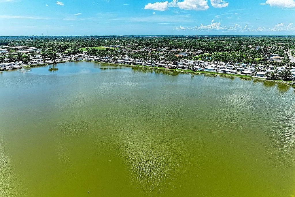 6633 53rd Ave E, Lot C106, Bradenton, Florida 34203, 2 Bedrooms Bedrooms, ,1 BathroomBathrooms,55-Plus Mobile Home,For Sale,53rd Ave E, Lot C106,4967