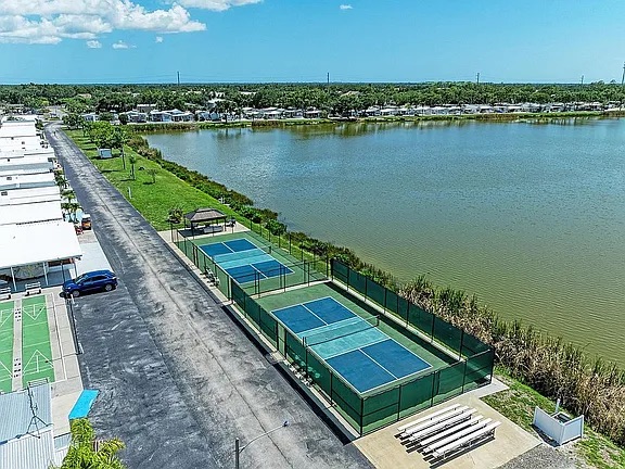 6633 53rd Ave E, Lot C106, Bradenton, Florida 34203, 2 Bedrooms Bedrooms, ,1 BathroomBathrooms,55-Plus Mobile Home,For Sale,53rd Ave E, Lot C106,4967