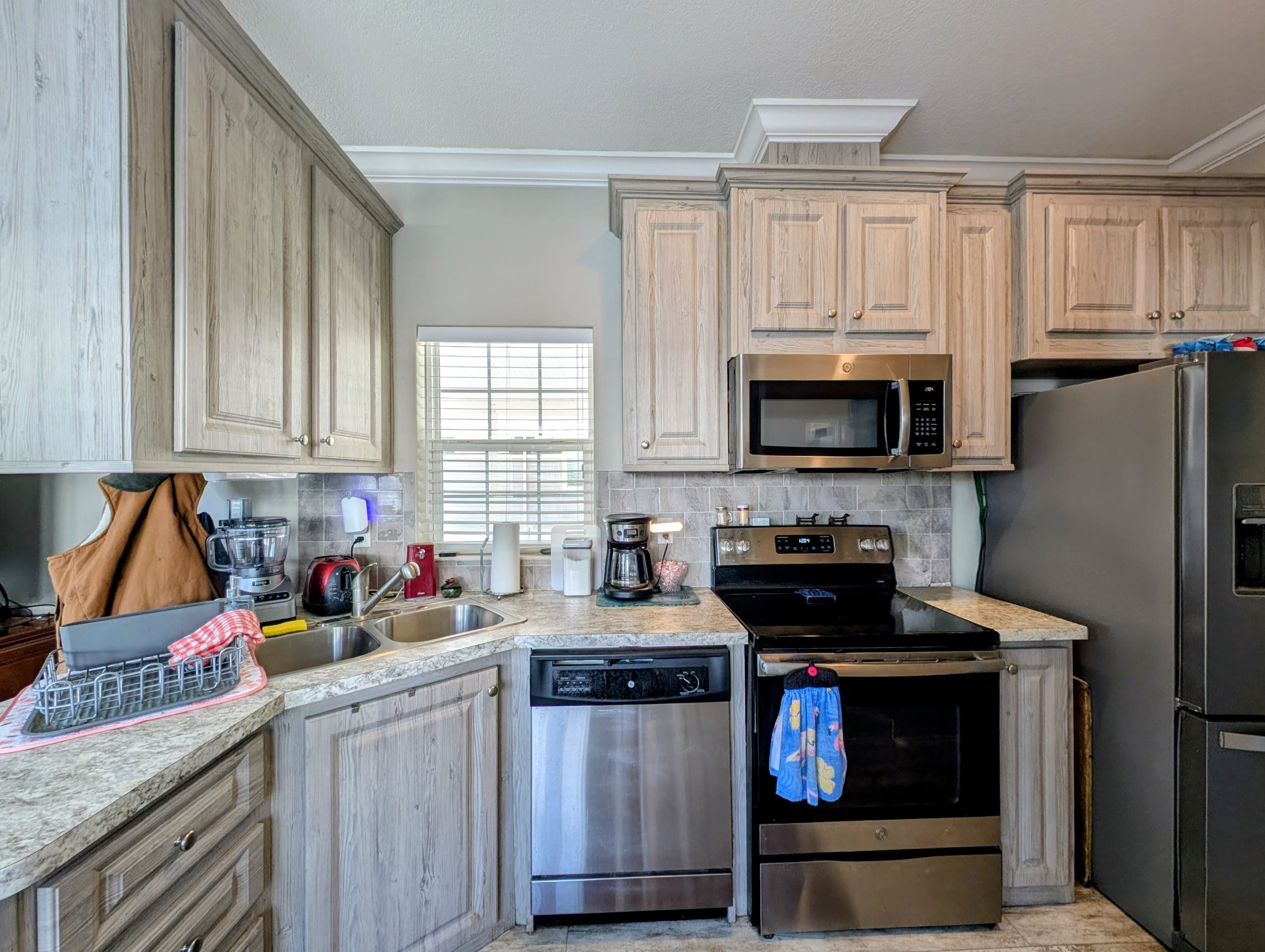 2206 Chaney Dr, Lot 212, Ruskin, Florida 33570, 1 Bedroom Bedrooms, ,1 BathroomBathrooms,55-Plus Mobile Home,For Sale,Chaney Dr, Lot 212,4971