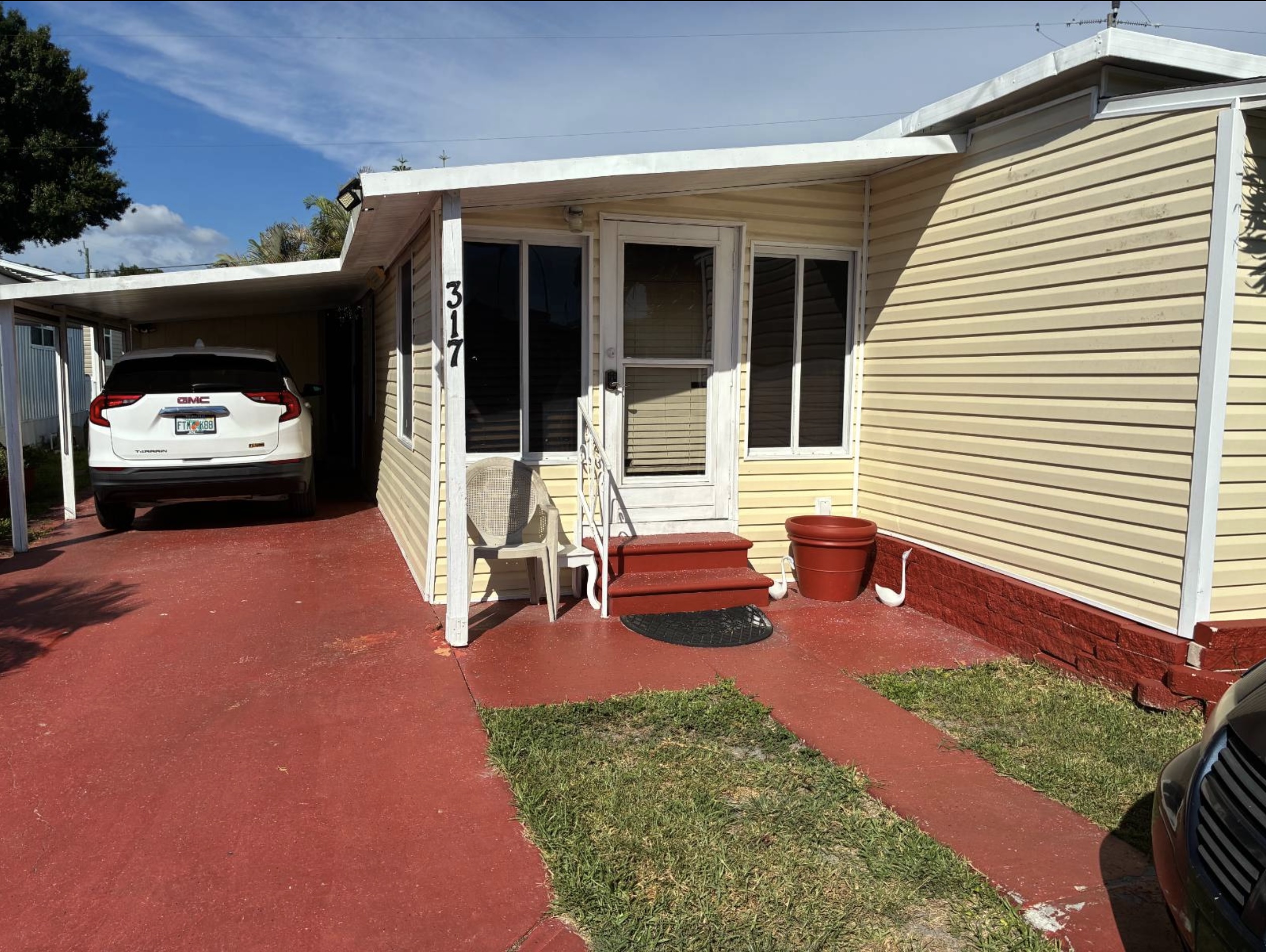 4000 24th St, Lot 317, St Petersburg, Florida 33714, 2 Bedrooms Bedrooms, ,2 BathroomsBathrooms,All - Age Mobile Home,For Sale,24th St, Lot 317,4975