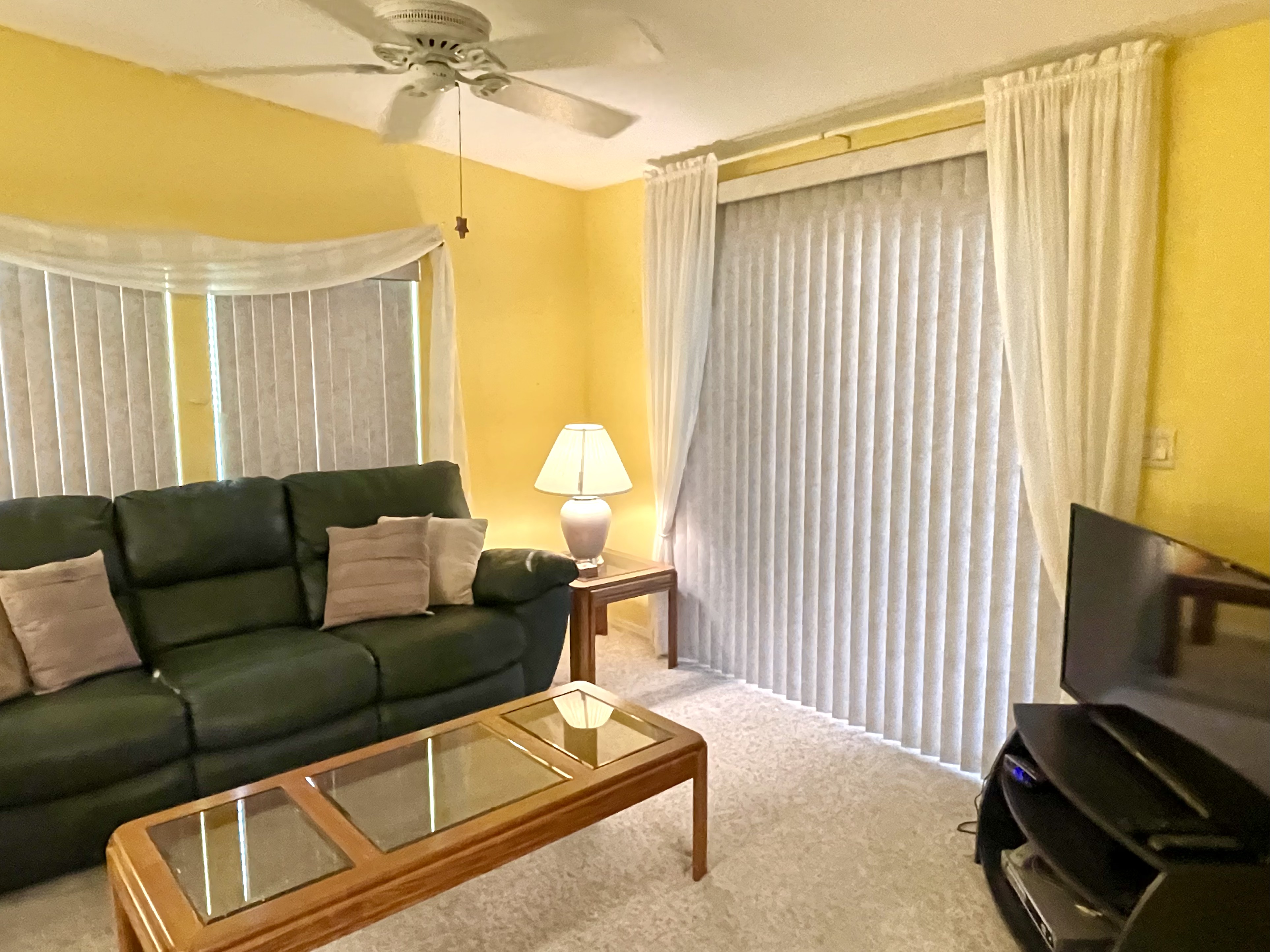 8619 28th Ave E, Palmetto, Florida 34221, 2 Bedrooms Bedrooms, ,2 BathroomsBathrooms,55-Plus Mobile Home,For Sale,28th Ave E,4977