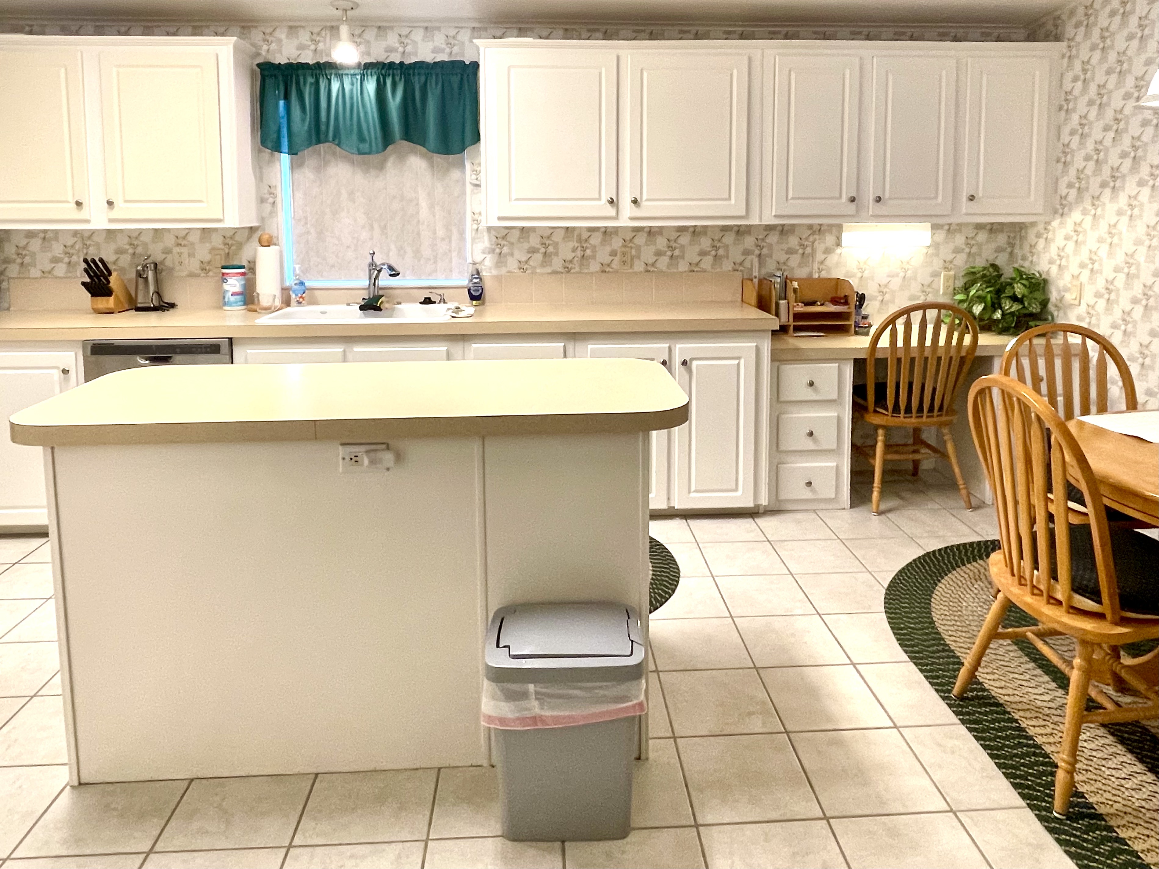 8619 28th Ave E, Palmetto, Florida 34221, 2 Bedrooms Bedrooms, ,2 BathroomsBathrooms,55-Plus Mobile Home,For Sale,28th Ave E,4977