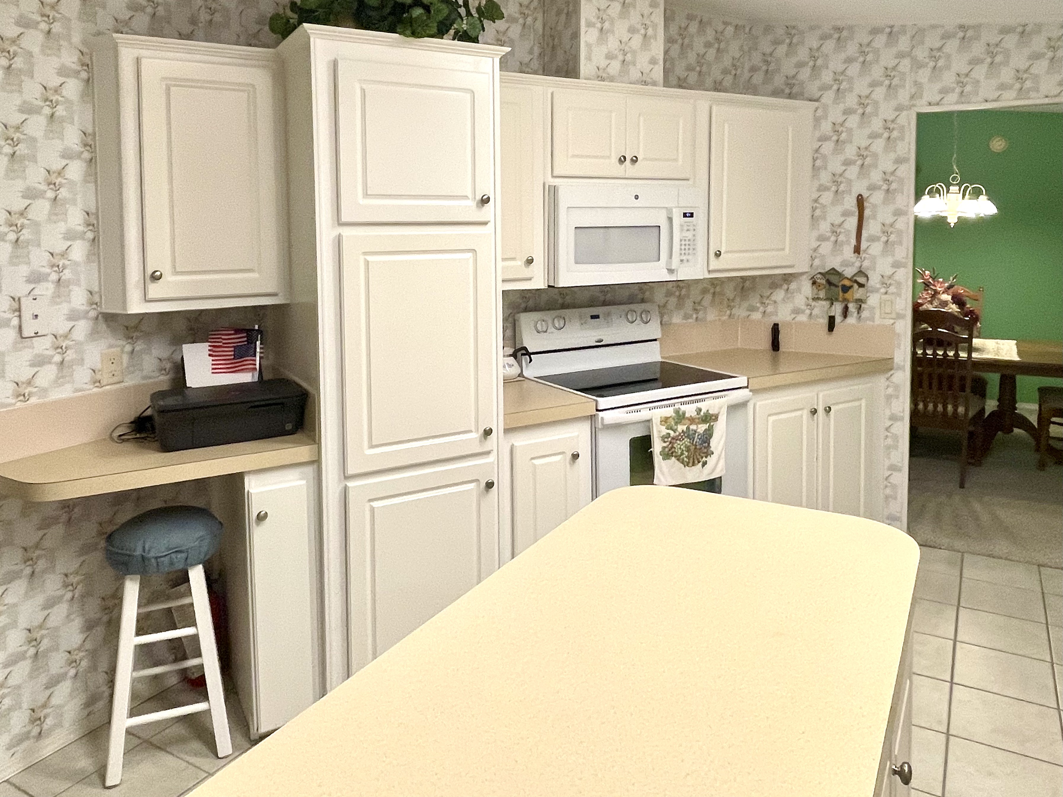 8619 28th Ave E, Palmetto, Florida 34221, 2 Bedrooms Bedrooms, ,2 BathroomsBathrooms,55-Plus Mobile Home,For Sale,28th Ave E,4977