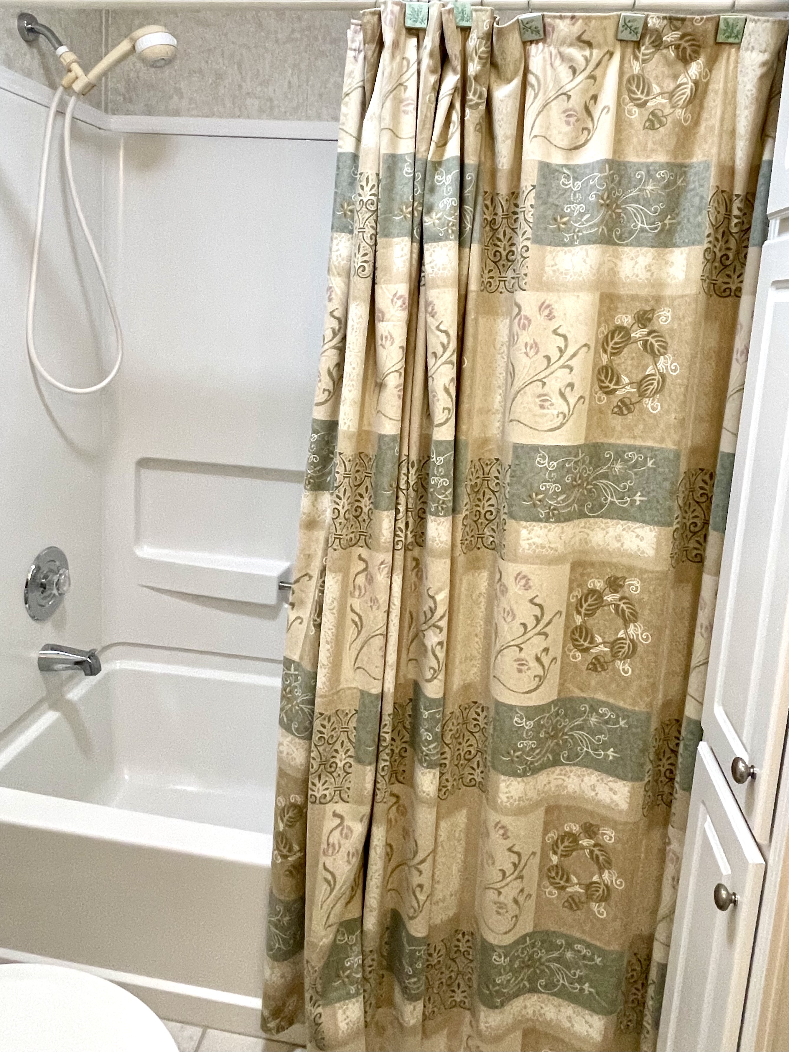 8619 28th Ave E, Palmetto, Florida 34221, 2 Bedrooms Bedrooms, ,2 BathroomsBathrooms,55-Plus Mobile Home,For Sale,28th Ave E,4977