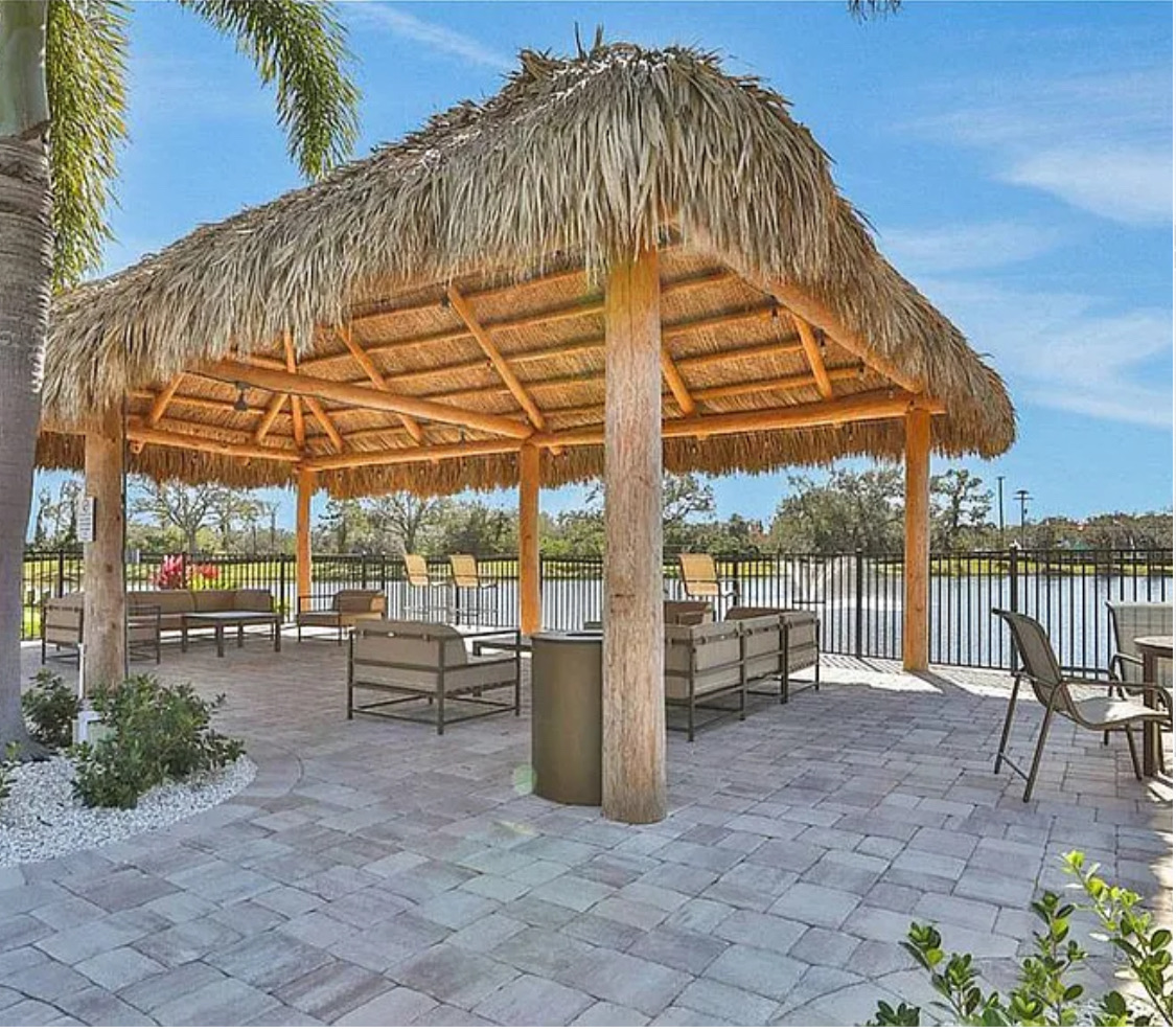 8619 28th Ave E, Palmetto, Florida 34221, 2 Bedrooms Bedrooms, ,2 BathroomsBathrooms,55-Plus Mobile Home,For Sale,28th Ave E,4977
