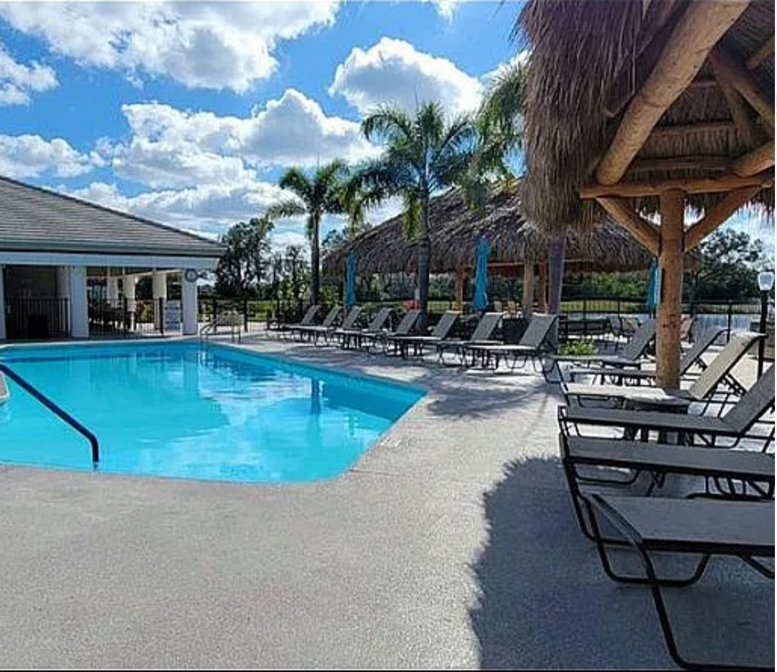 8619 28th Ave E, Palmetto, Florida 34221, 2 Bedrooms Bedrooms, ,2 BathroomsBathrooms,55-Plus Mobile Home,For Sale,28th Ave E,4977