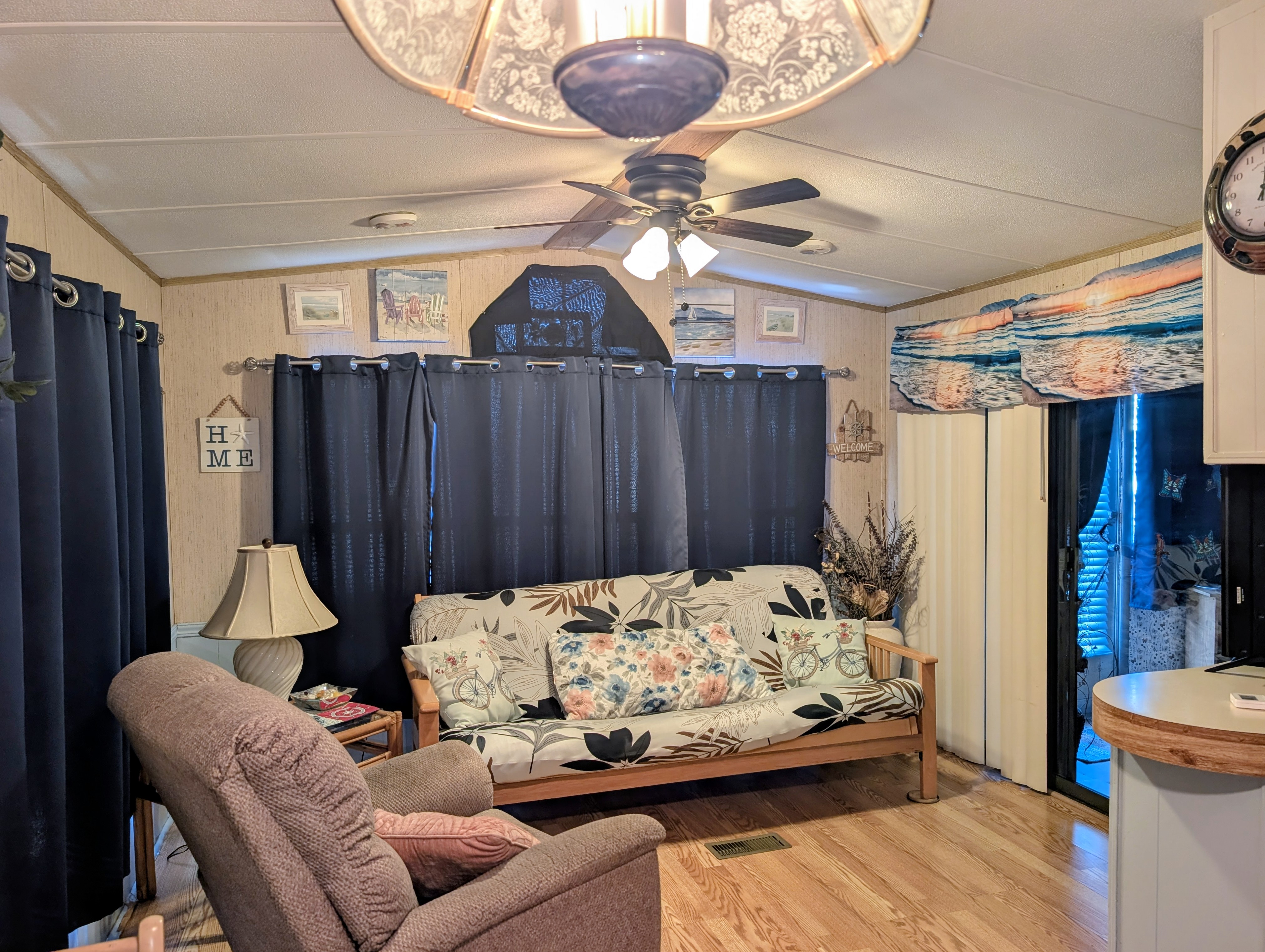 4130 Kahuna Ct, Ruskin, Florida 33570, 1 Bedroom Bedrooms, ,1 BathroomBathrooms,All - Age Mobile Home,For Sale,Kahuna Ct,4978