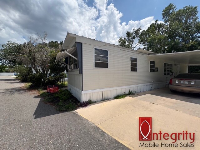 1300 Hand Ave, Lot F4, Ormond Beach, Florida 32174, 2 Bedrooms Bedrooms, ,2 BathroomsBathrooms,All - Age Mobile Home,For Sale,Hand Ave, Lot F4,4981