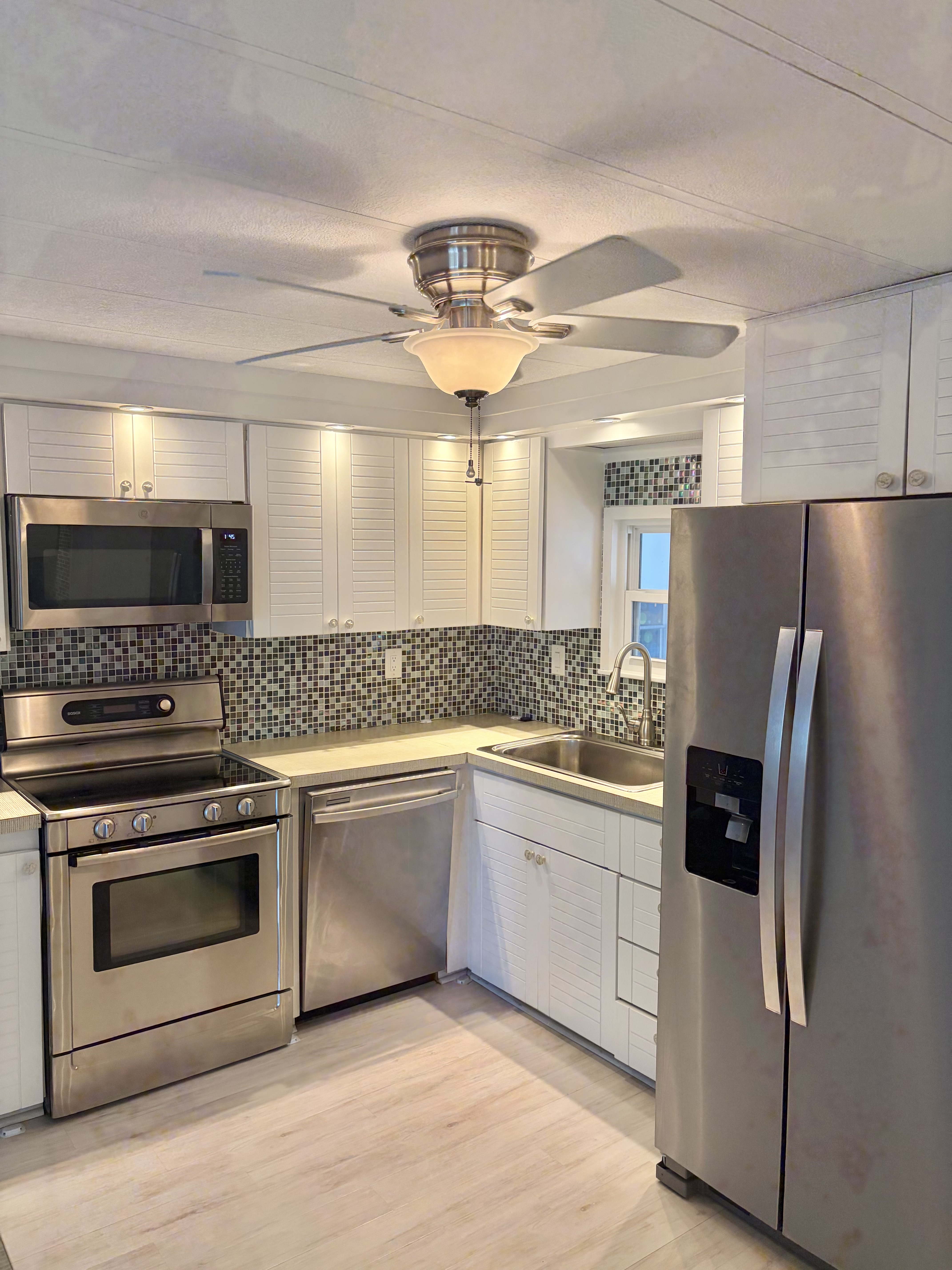953 E Windemere Ave, Venice, Florida 34285, 2 Bedrooms Bedrooms, ,2 BathroomsBathrooms,55-Plus Mobile Home,For Sale,E Windemere Ave,4982