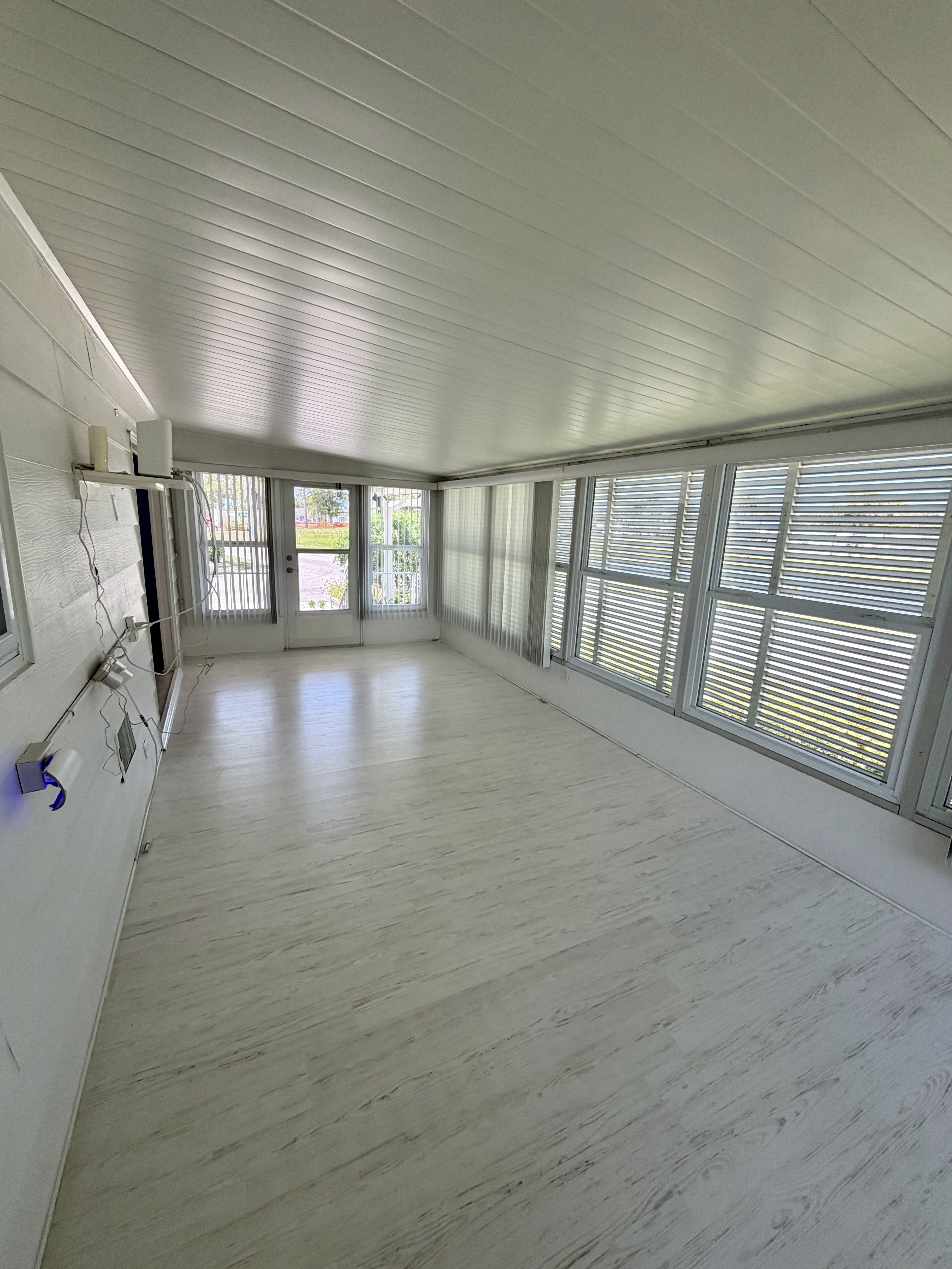 953 E Windemere Ave, Venice, Florida 34285, 2 Bedrooms Bedrooms, ,2 BathroomsBathrooms,55-Plus Mobile Home,For Sale,E Windemere Ave,4982