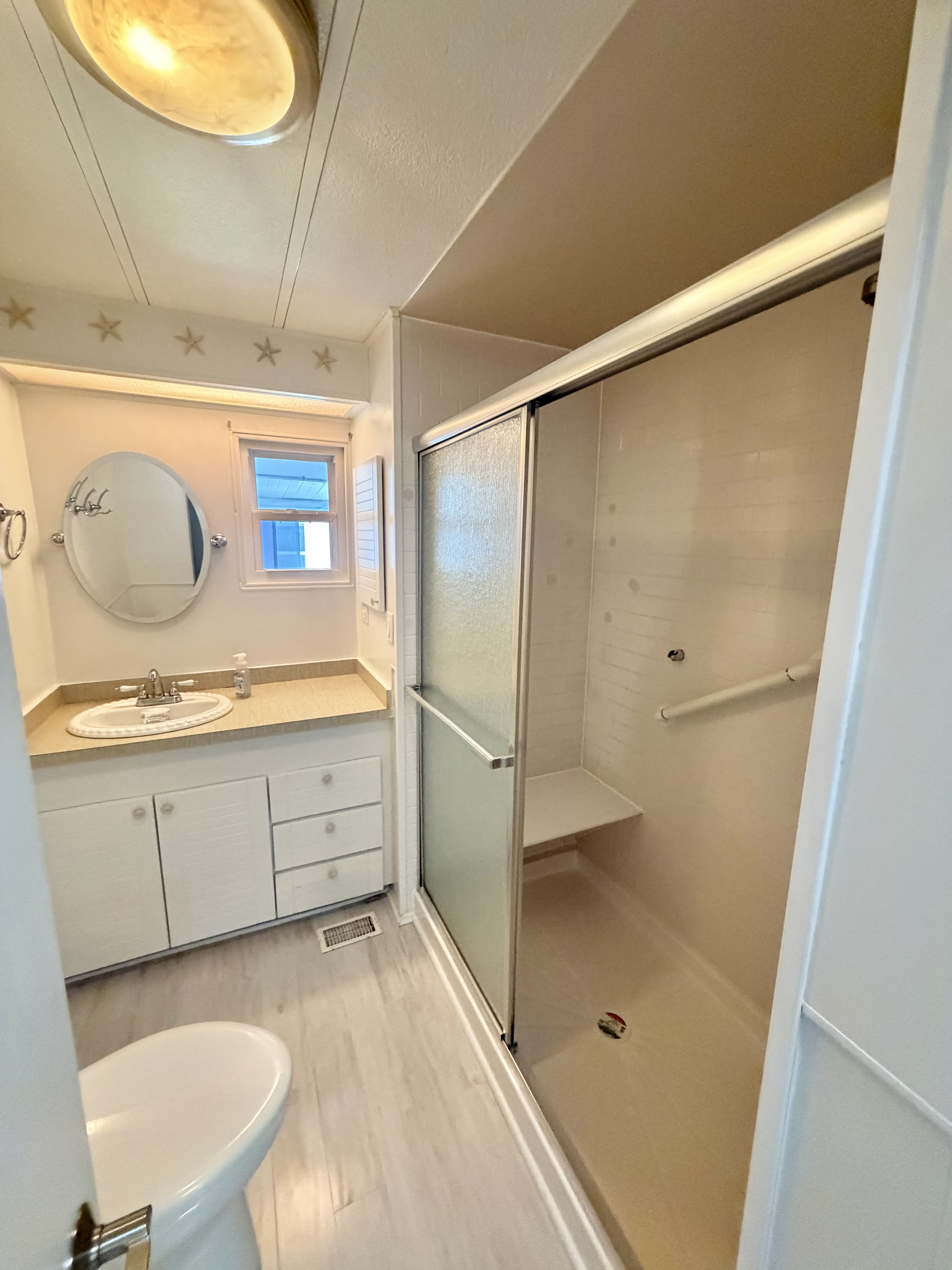 953 E Windemere Ave, Venice, Florida 34285, 2 Bedrooms Bedrooms, ,2 BathroomsBathrooms,55-Plus Mobile Home,For Sale,E Windemere Ave,4982