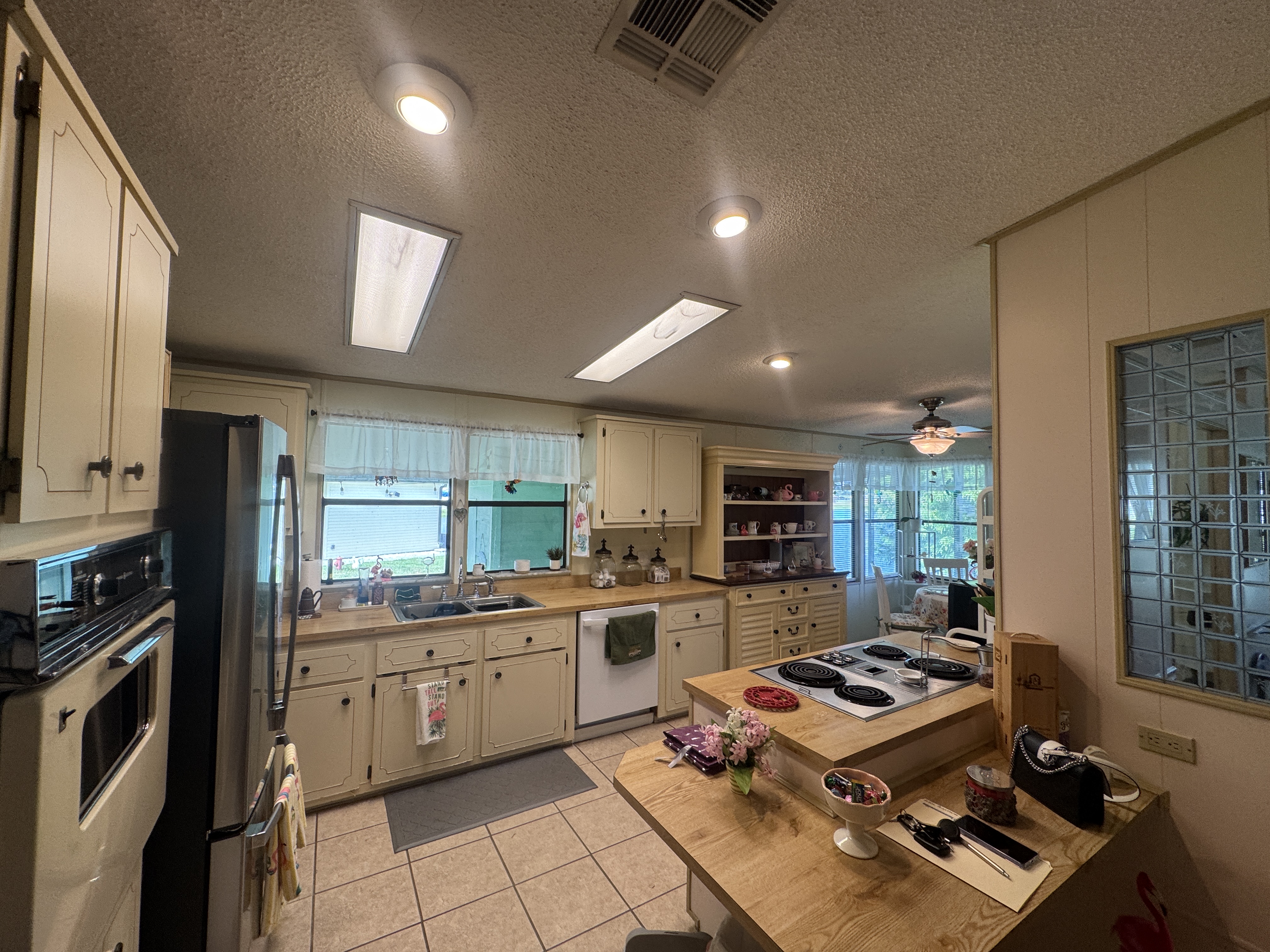 4115 Long Lake Way, Ellenton, Florida 34222, 2 Bedrooms Bedrooms, ,2 BathroomsBathrooms,55-Plus Mobile Home,For Sale,Long Lake Way,4984