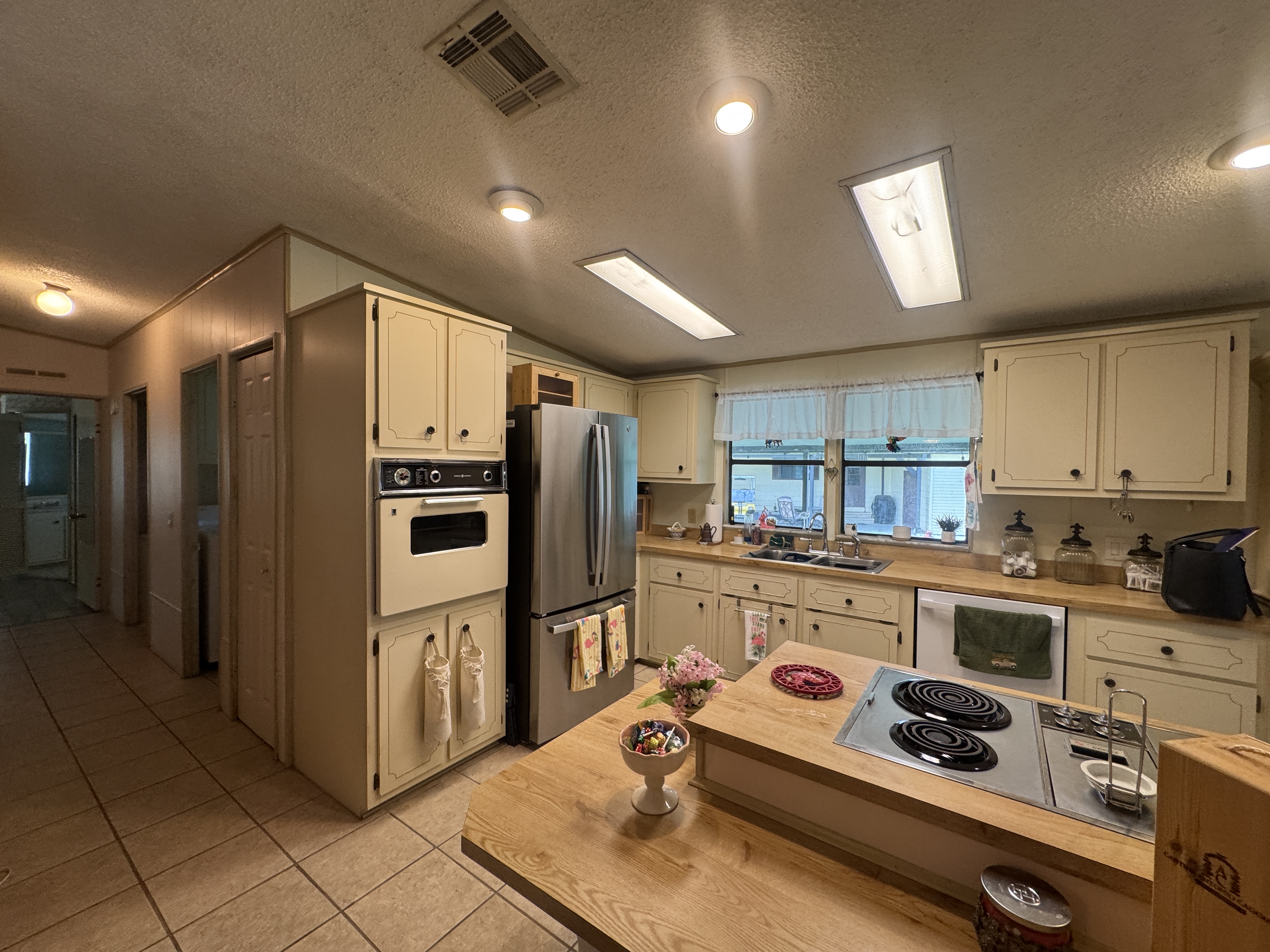 4115 Long Lake Way, Ellenton, Florida 34222, 2 Bedrooms Bedrooms, ,2 BathroomsBathrooms,55-Plus Mobile Home,For Sale,Long Lake Way,4984