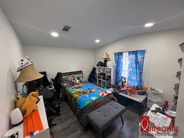 790 NE 78th Pl, Lot 21, Ocala, Florida 34479, 2 Bedrooms Bedrooms, ,2 BathroomsBathrooms,All - Age Mobile Home,For Sale,NE 78th Pl, Lot 21,4991
