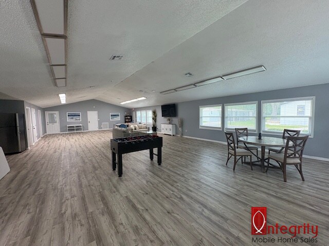 790 NE 78th Pl, Lot 21, Ocala, Florida 34479, 2 Bedrooms Bedrooms, ,2 BathroomsBathrooms,All - Age Mobile Home,For Sale,NE 78th Pl, Lot 21,4991