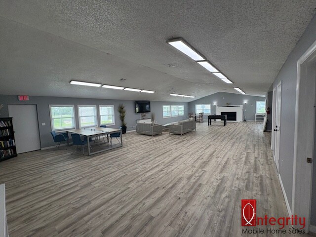 790 NE 78th Pl, Lot 21, Ocala, Florida 34479, 2 Bedrooms Bedrooms, ,2 BathroomsBathrooms,All - Age Mobile Home,For Sale,NE 78th Pl, Lot 21,4991