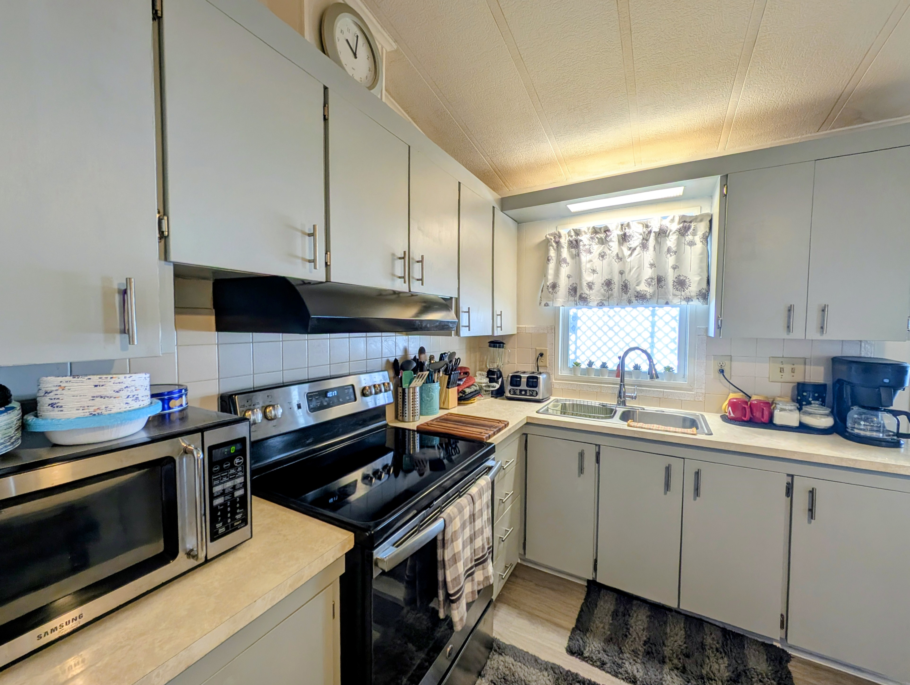 4114 Aloha Blvd, Ruskin, Florida 33570, 2 Bedrooms Bedrooms, ,2 BathroomsBathrooms,55-Plus Mobile Home,For Sale,Aloha Blvd,4994
