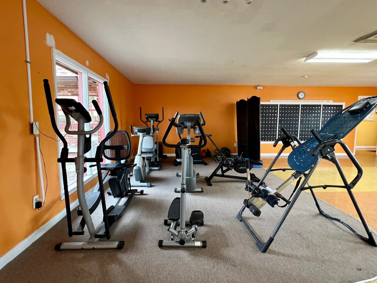 4114 Aloha Blvd, Ruskin, Florida 33570, 2 Bedrooms Bedrooms, ,2 BathroomsBathrooms,55-Plus Mobile Home,For Sale,Aloha Blvd,4994