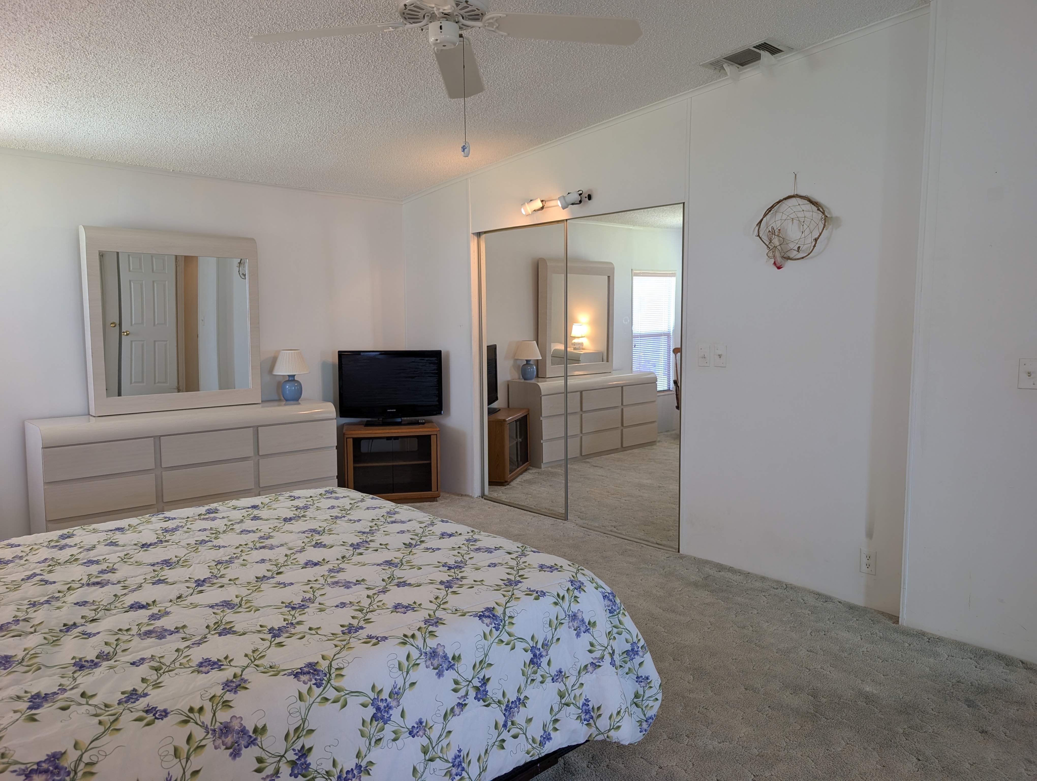 9841 Sucia Circle, Parrish, Florida 34219, 2 Bedrooms Bedrooms, ,2 BathroomsBathrooms,55-Plus Mobile Home,For Sale,Sucia Circle,4995