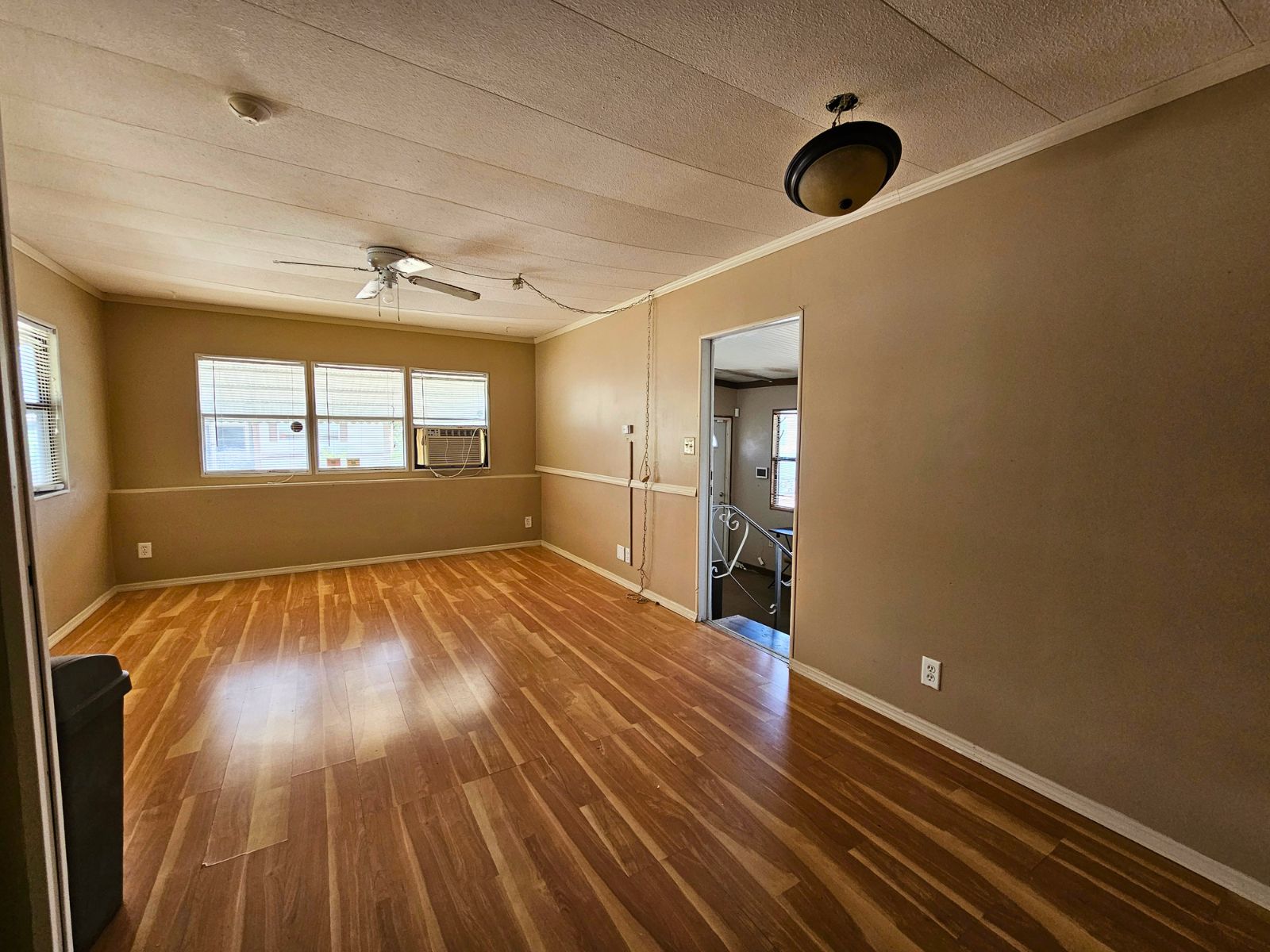 5110 14th St W, Lot 10, Bradenton, Florida 34207, 2 Bedrooms Bedrooms, ,1 BathroomBathrooms,55-Plus Mobile Home,For Sale,14th St W, Lot 10,4998