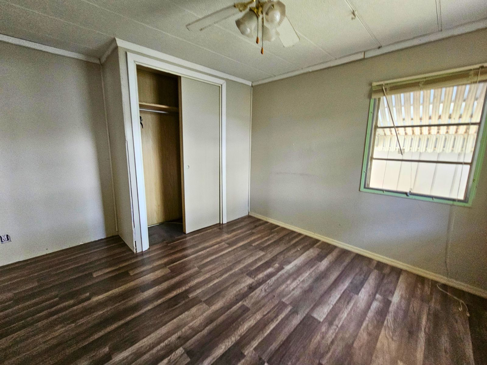 5110 14th St W, Lot 10, Bradenton, Florida 34207, 2 Bedrooms Bedrooms, ,1 BathroomBathrooms,55-Plus Mobile Home,For Sale,14th St W, Lot 10,4998