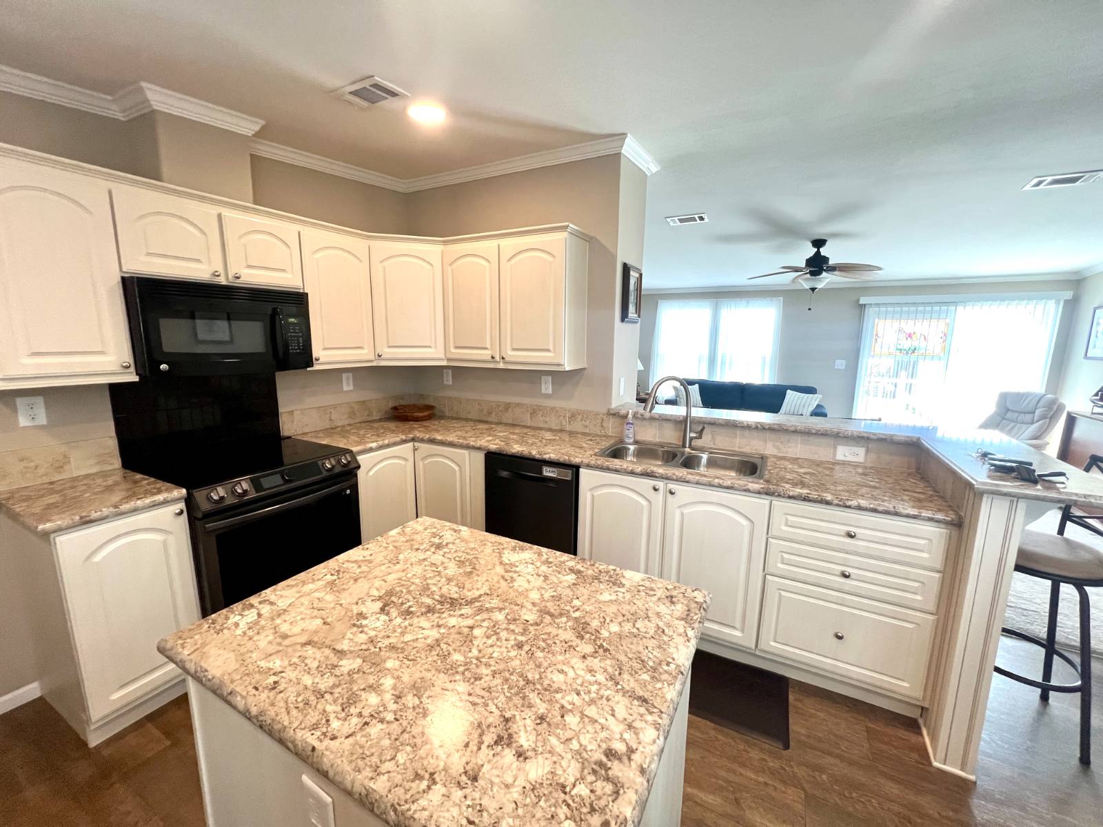 7407 Westwood Drive, Ellenton, Florida 34222, 3 Bedrooms Bedrooms, ,2 BathroomsBathrooms,55-Plus Mobile Home,For Rent,Westwood Drive,5001