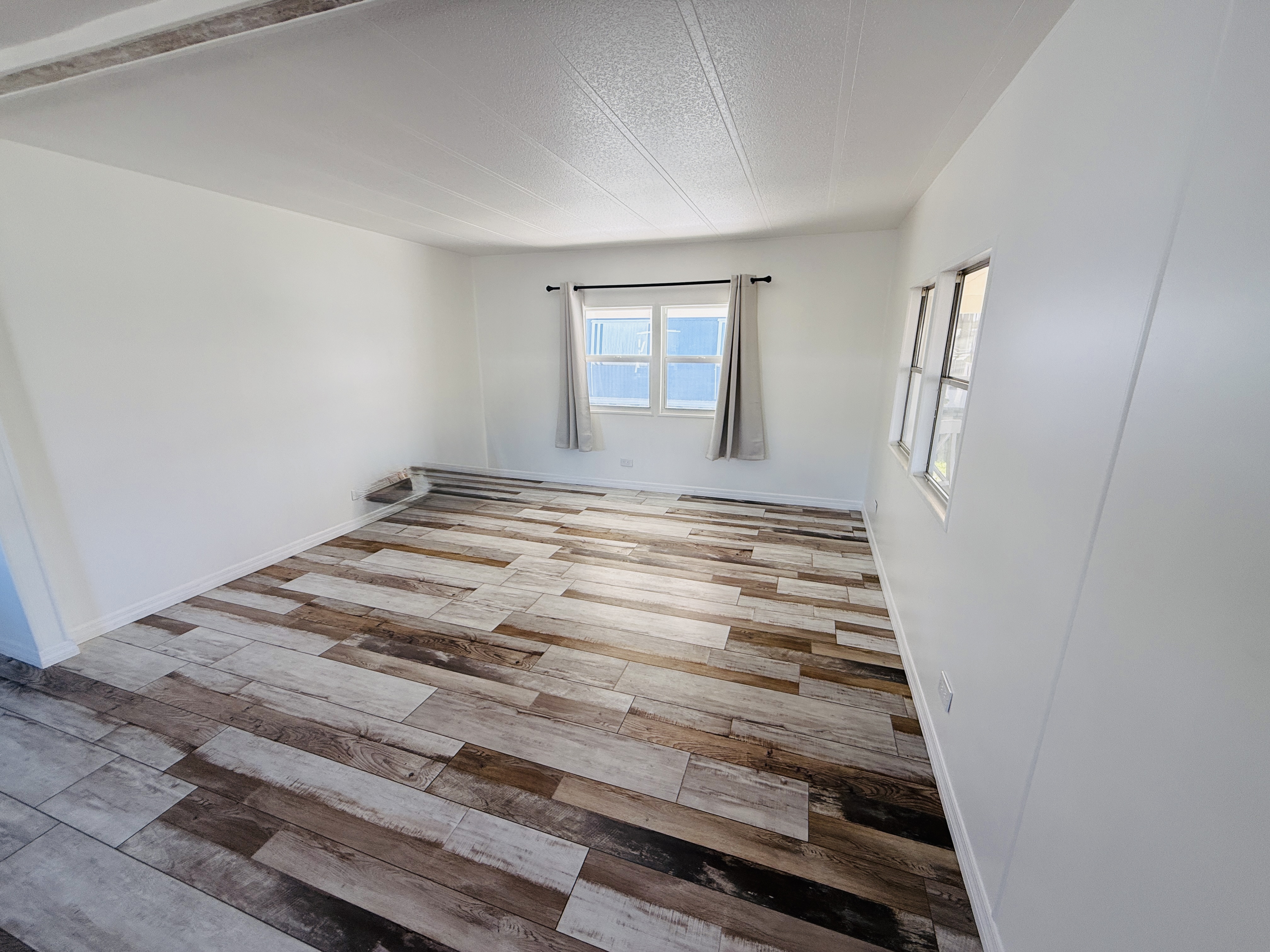 7001 142nd Ave N, Lot 32, Largo, Florida 33771, 2 Bedrooms Bedrooms, ,2 BathroomsBathrooms,55-Plus Mobile Home,For Sale,142nd Ave N, Lot 32,5002
