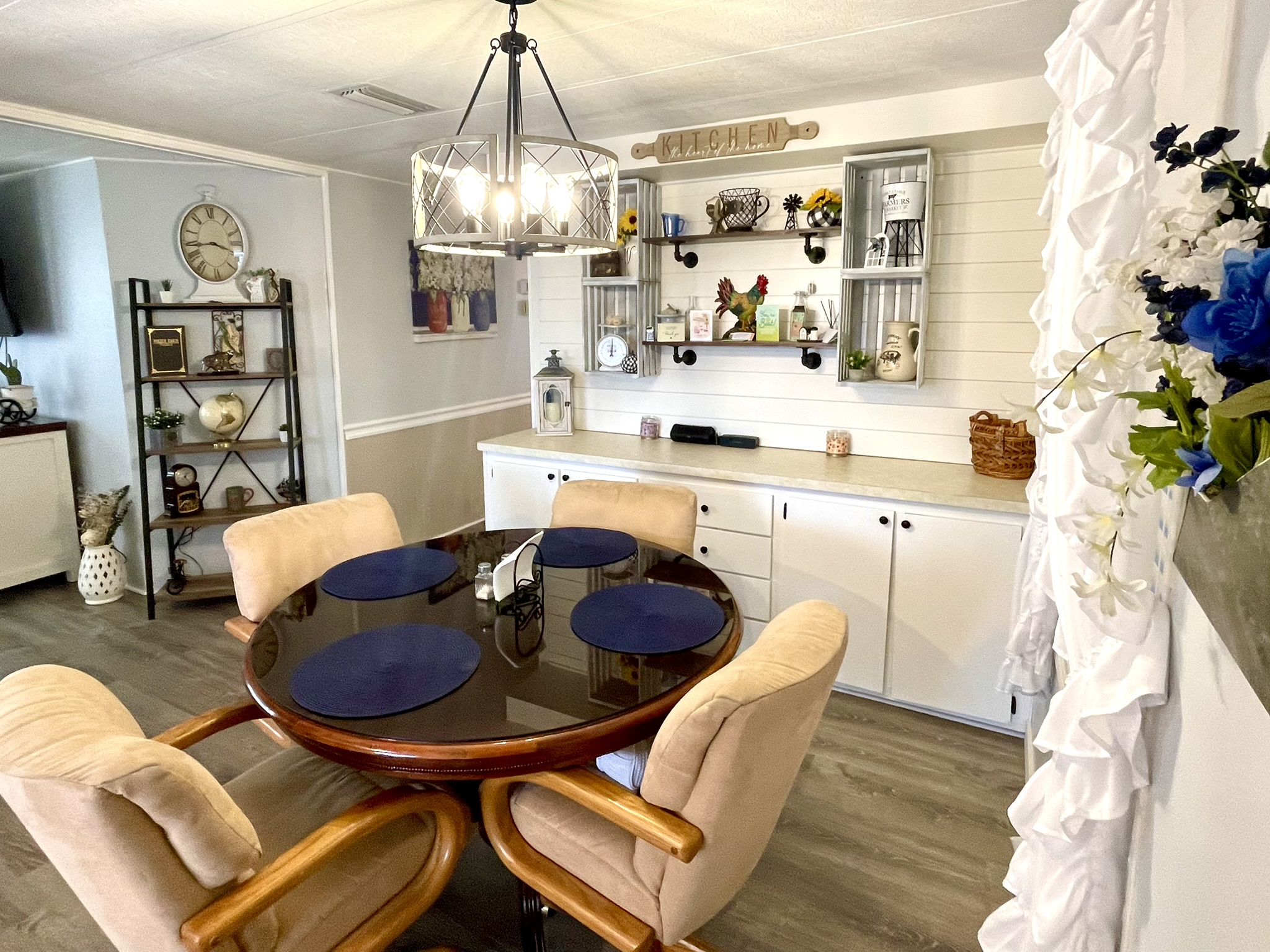 7703 Laurel Way, Ellenton, Florida 34222, 2 Bedrooms Bedrooms, ,2 BathroomsBathrooms,55-Plus Mobile Home,For Sale,Laurel Way,5003