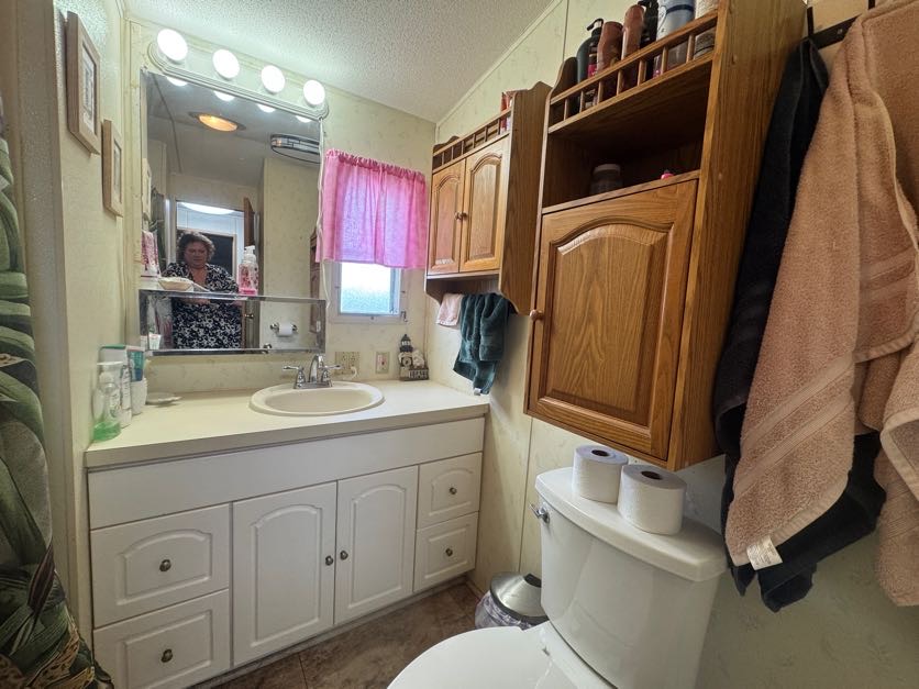 6633 53rd Ave E, Lot B19, Bradenton, Florida 34203, 1 Bedroom Bedrooms, ,1 BathroomBathrooms,55-Plus Mobile Home,For Sale,53rd Ave E, Lot B19,5009