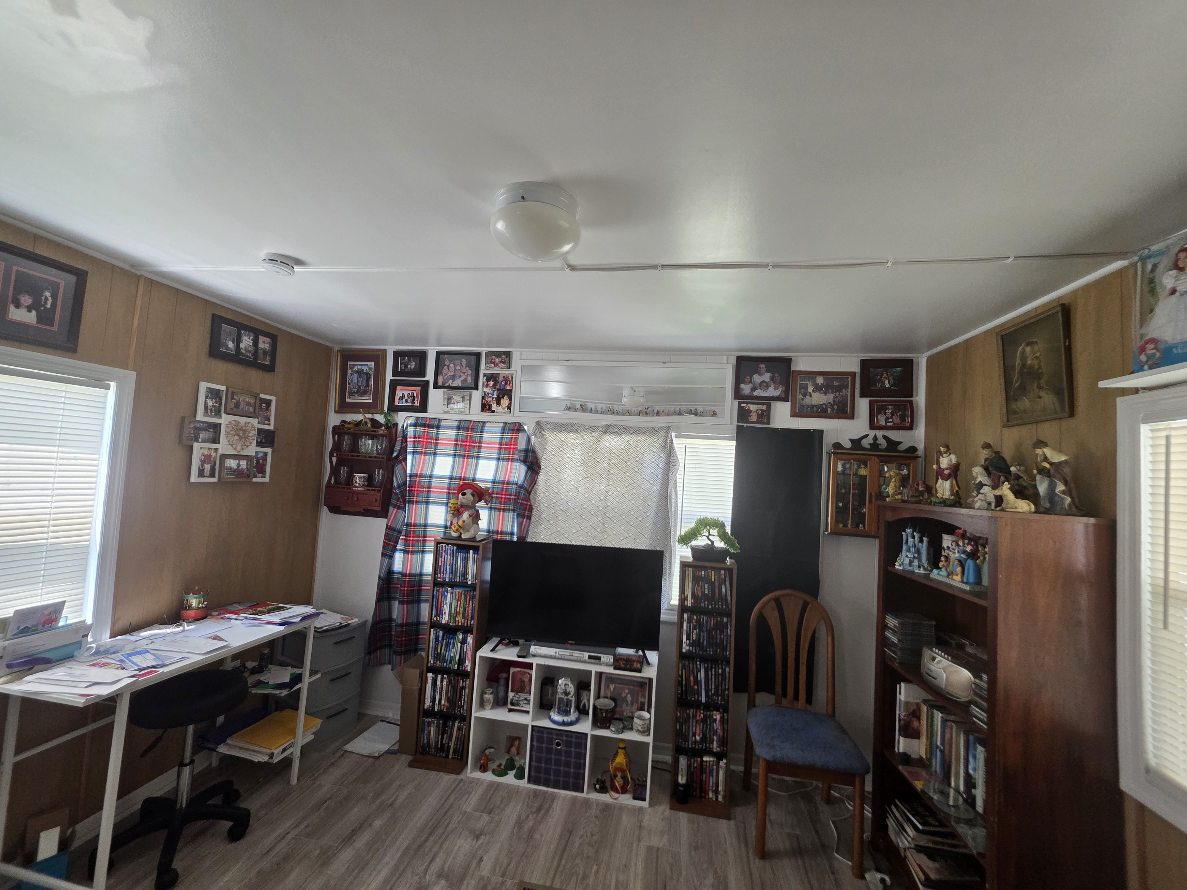 40 Dale Dr, Winter Haven, Florida 33880, 2 Bedrooms Bedrooms, ,1 BathroomBathrooms,55-Plus Mobile Home,For Sale,Dale Dr,5011
