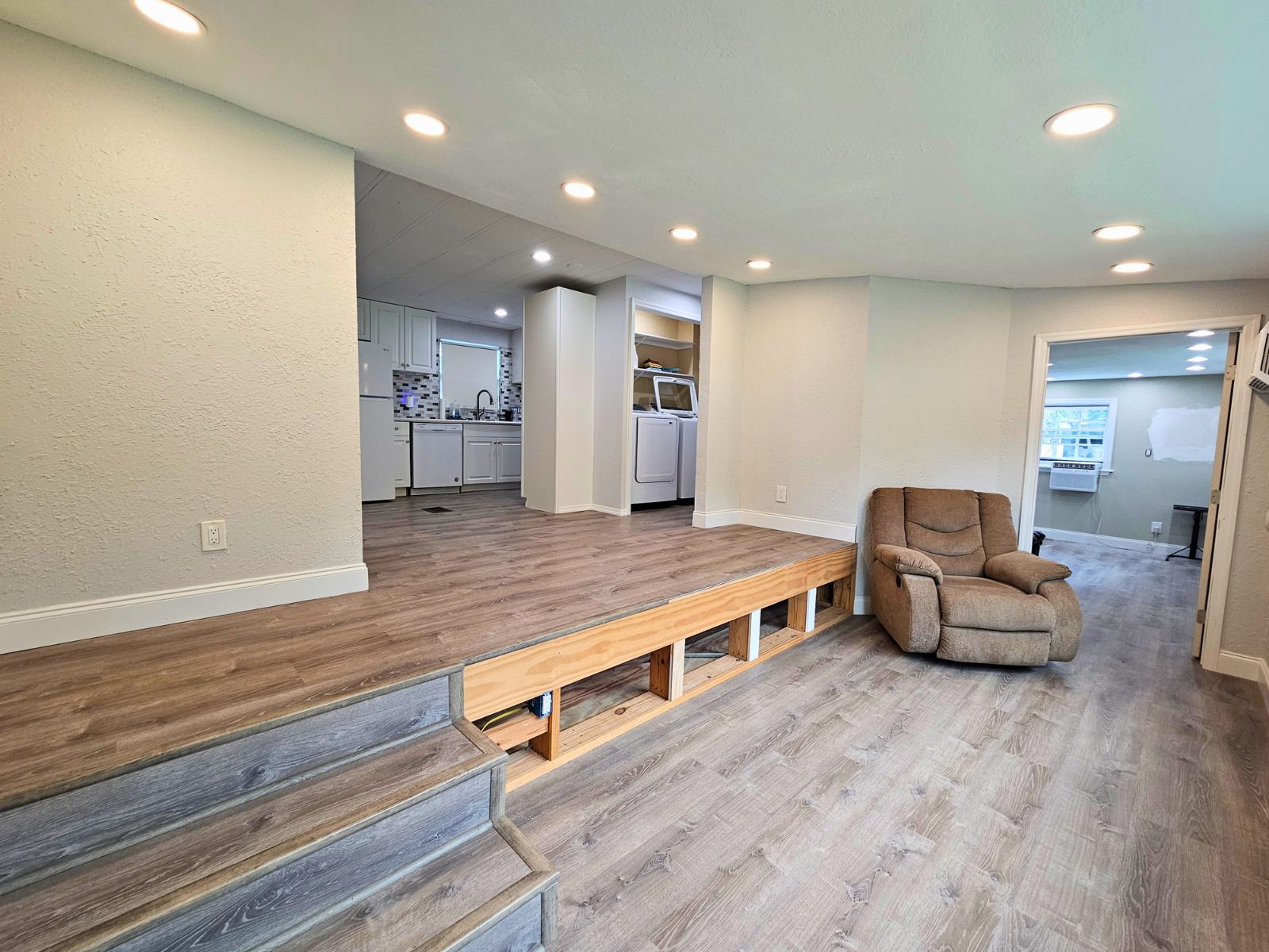 162 Durham Circle, Kissimmee, Florida 34746, 3 Bedrooms Bedrooms, ,2 BathroomsBathrooms,All - Age Mobile Home,For Sale,Durham Circle,5016