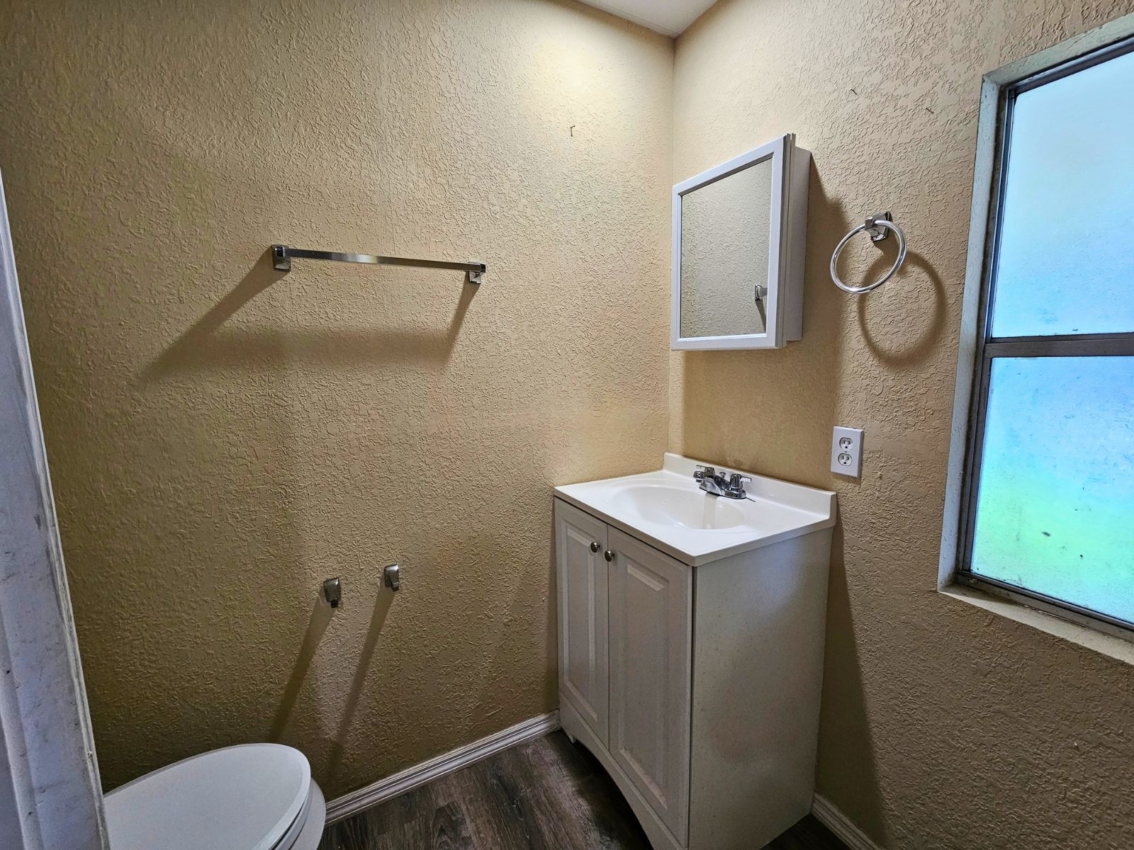 162 Durham Circle, Kissimmee, Florida 34746, 3 Bedrooms Bedrooms, ,2 BathroomsBathrooms,All - Age Mobile Home,For Sale,Durham Circle,5016