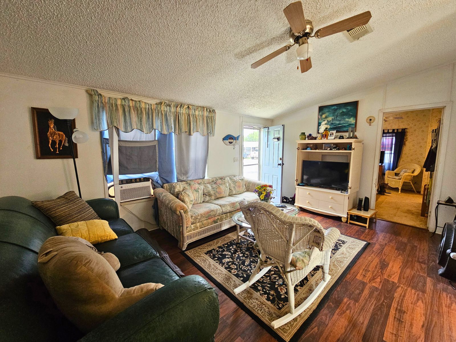 37901 Lake Gilbert Circle, Dade City, Florida 33525, 3 Bedrooms Bedrooms, ,2 BathroomsBathrooms,55-Plus Mobile Home,For Sale,Lake Gilbert Circle,5019