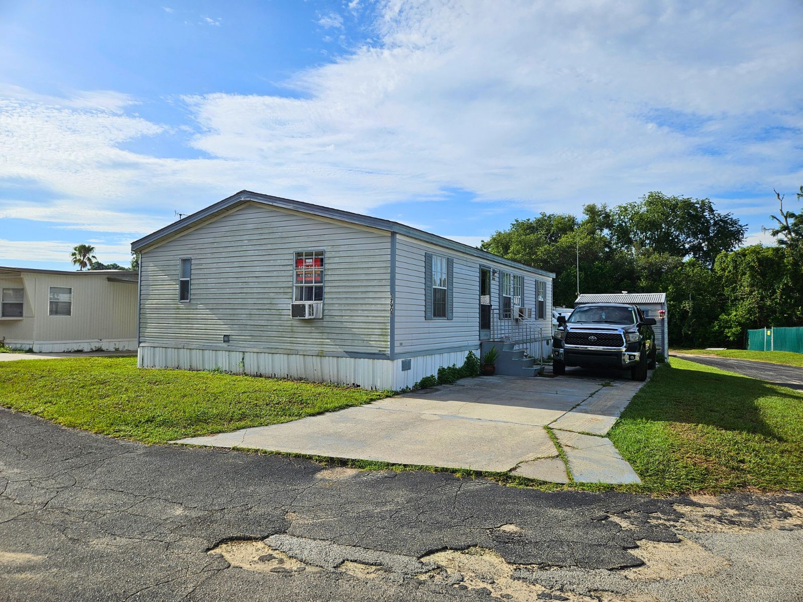 37901 Lake Gilbert Circle, Dade City, Florida 33525, 3 Bedrooms Bedrooms, ,2 BathroomsBathrooms,55-Plus Mobile Home,For Sale,Lake Gilbert Circle,5019
