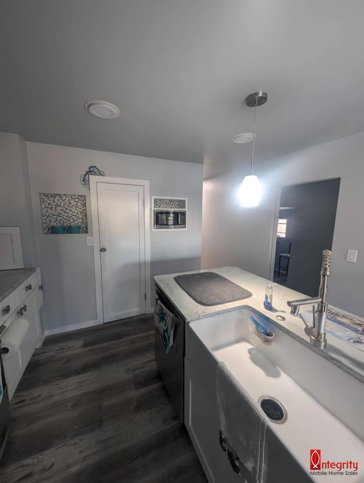 1711 Wheelhouse Circle, #19, Ruskin, Florida 33570, 2 Bedrooms Bedrooms, ,2 BathroomsBathrooms,55-Plus Mobile Home,For Sale,Wheelhouse Circle, #19,5021