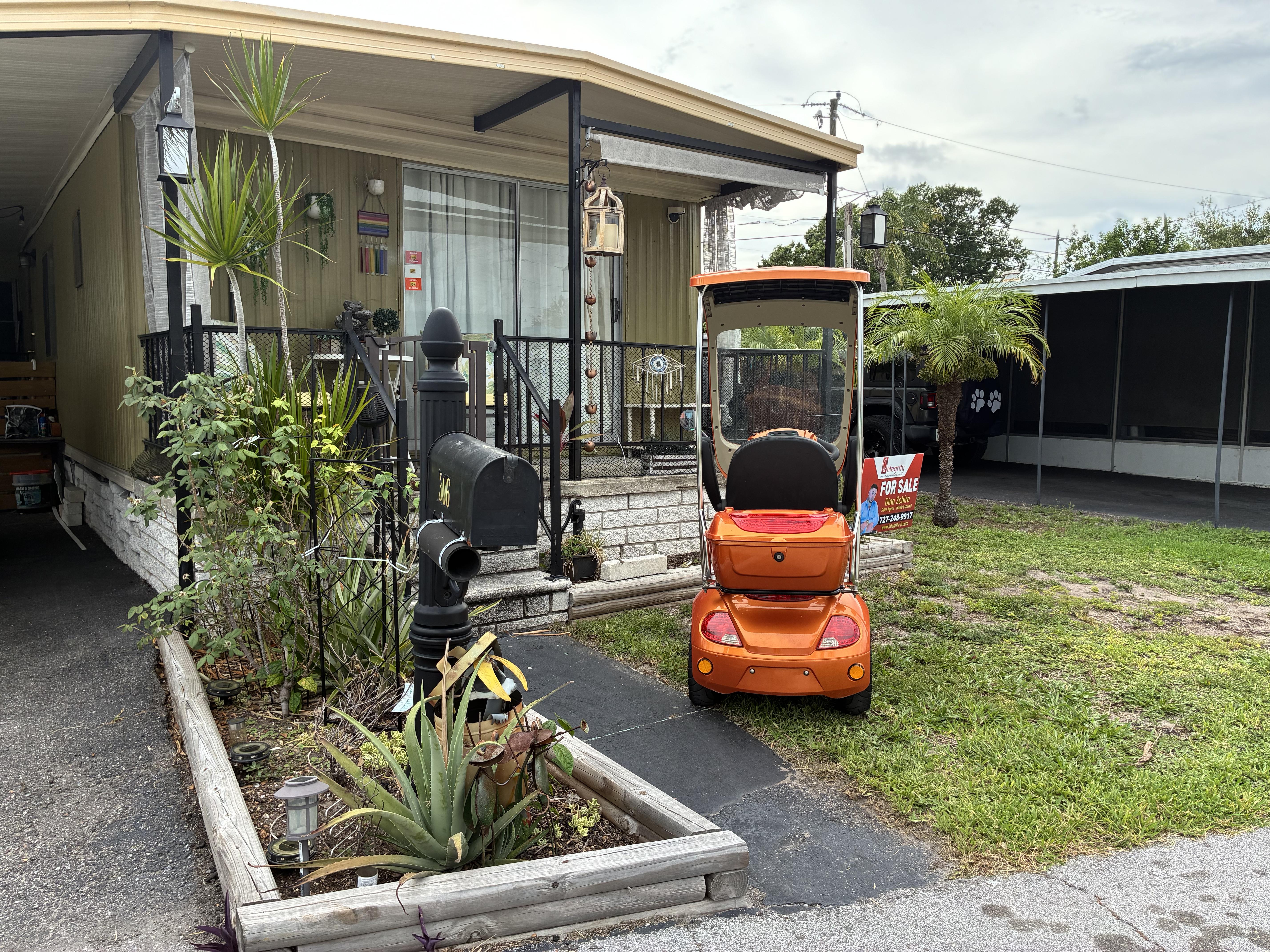 2560 62nd Ave N, Lot 306, St Petersburg, Florida 33702, 2 Bedrooms Bedrooms, ,55-Plus Mobile Home,For Sale,62nd Ave N, Lot 306,5022