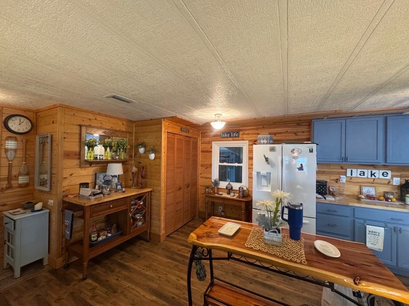 7907 Bonita Way, Ellenton, Florida 34222, 2 Bedrooms Bedrooms, ,2 BathroomsBathrooms,55-Plus Mobile Home,For Sale,Bonita Way,5024