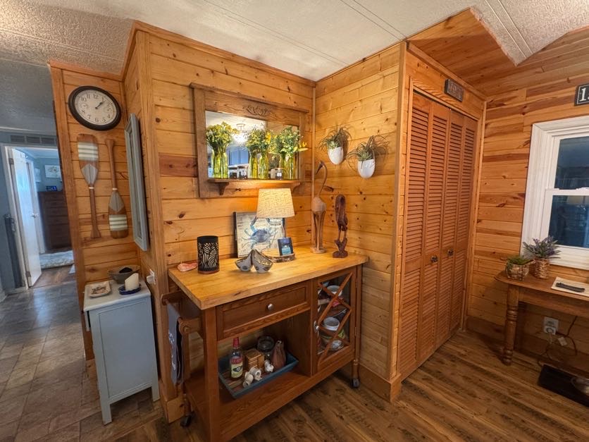 7907 Bonita Way, Ellenton, Florida 34222, 2 Bedrooms Bedrooms, ,2 BathroomsBathrooms,55-Plus Mobile Home,For Sale,Bonita Way,5024