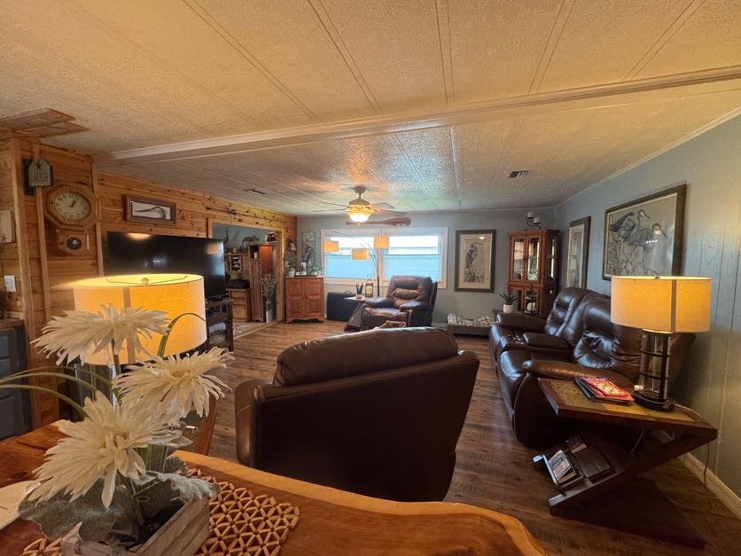 7907 Bonita Way, Ellenton, Florida 34222, 2 Bedrooms Bedrooms, ,2 BathroomsBathrooms,55-Plus Mobile Home,For Sale,Bonita Way,5024