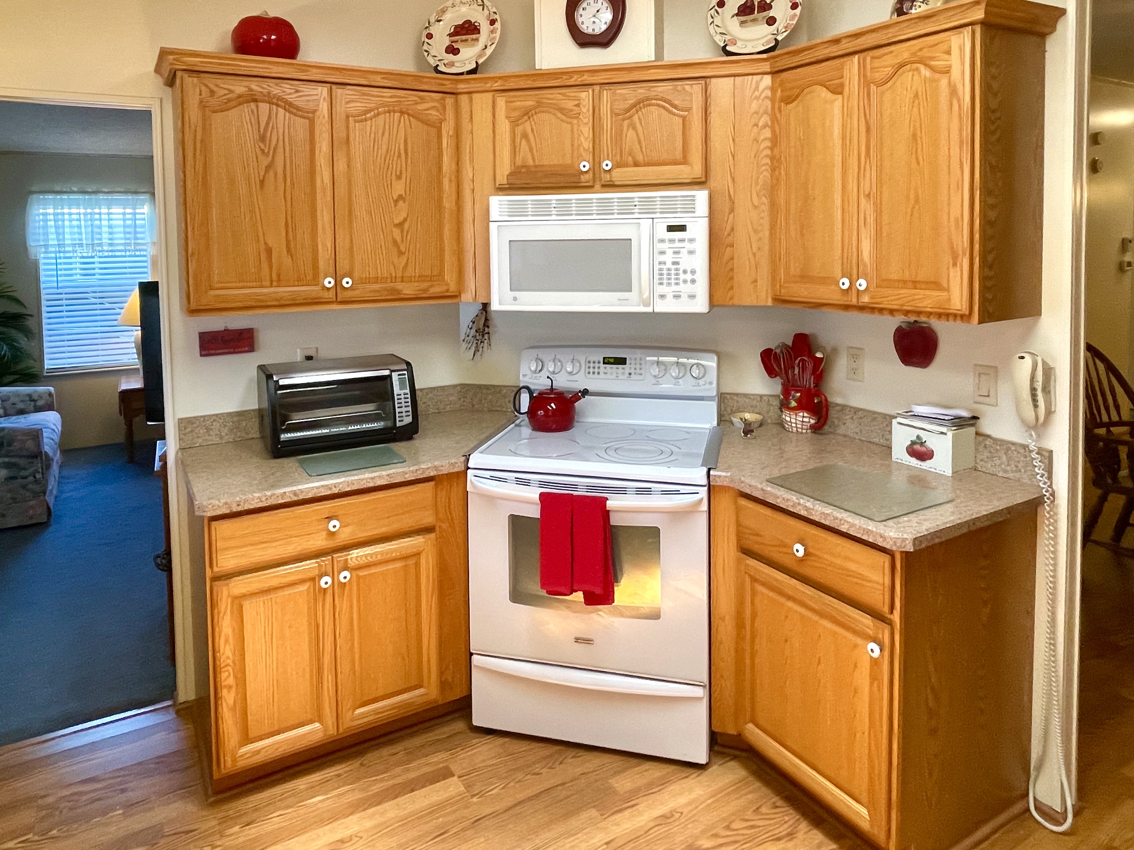 8714 26th Ave E, Palmetto, Florida 34221, 2 Bedrooms Bedrooms, ,2 BathroomsBathrooms,55-Plus Mobile Home,For Sale,26th Ave E,5030
