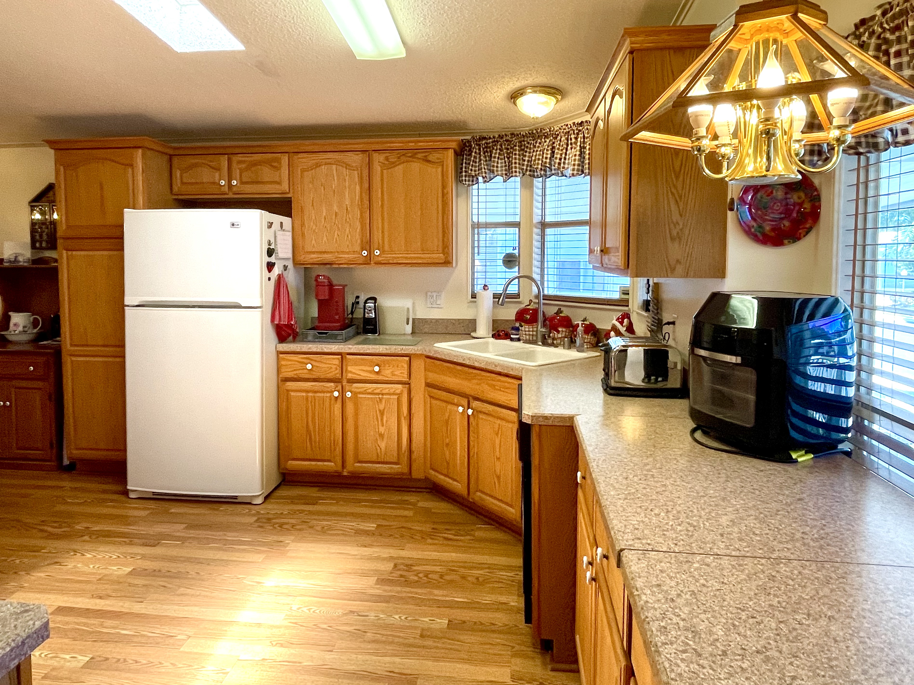8714 26th Ave E, Palmetto, Florida 34221, 2 Bedrooms Bedrooms, ,2 BathroomsBathrooms,55-Plus Mobile Home,For Sale,26th Ave E,5030